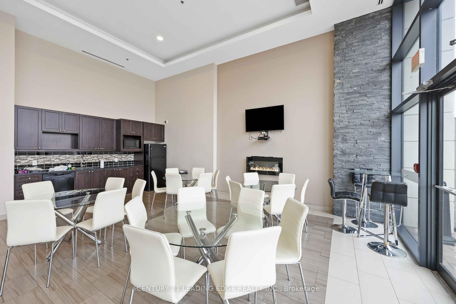 Photo 31 of Unit 114, 24 Woodstream Boulevard, Vaughan, West Woodbridge — HOMEH