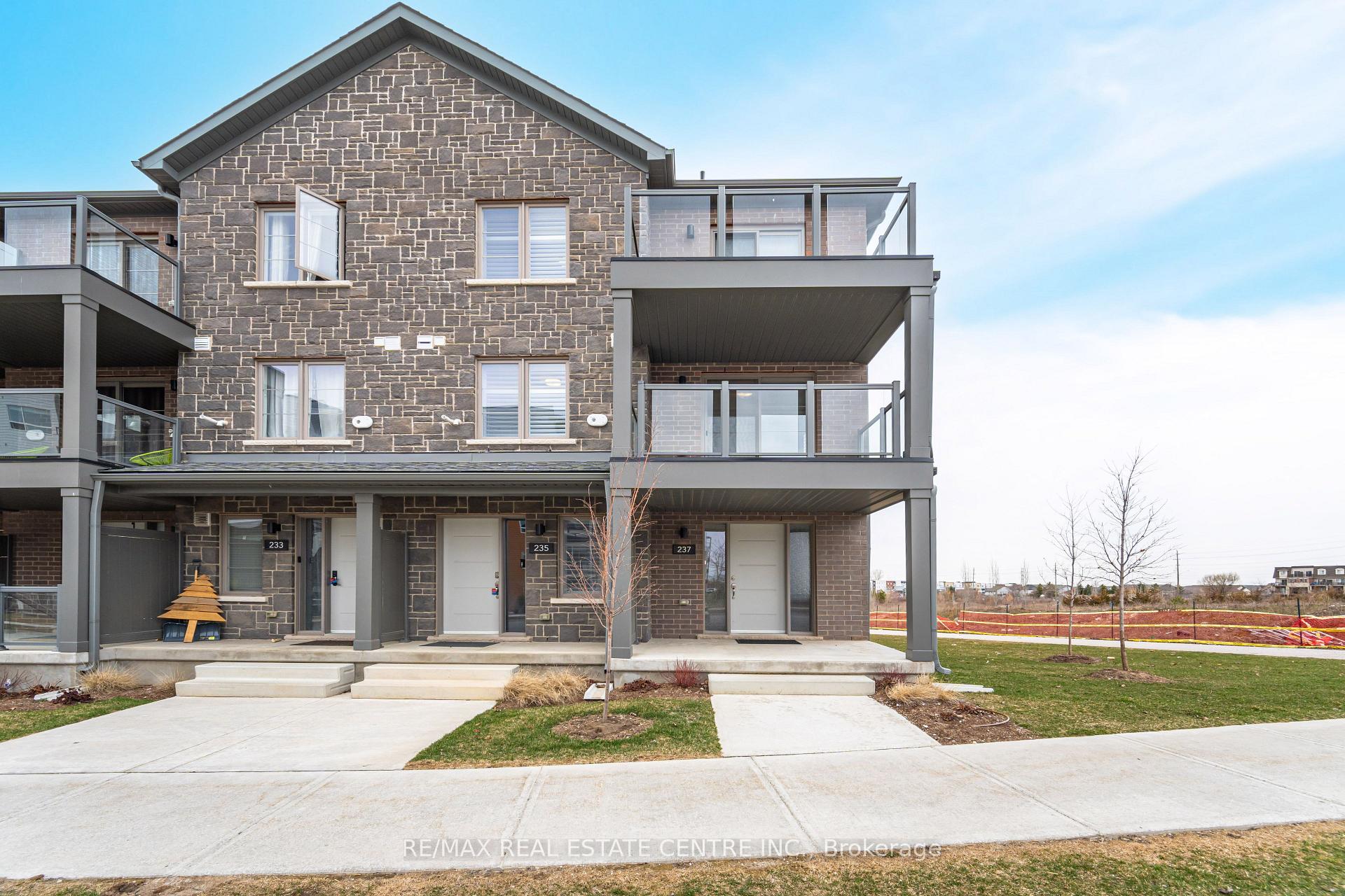 Photo 7 of Unit 237, 237 West Oak Trail S, Kitchener — HOMEH