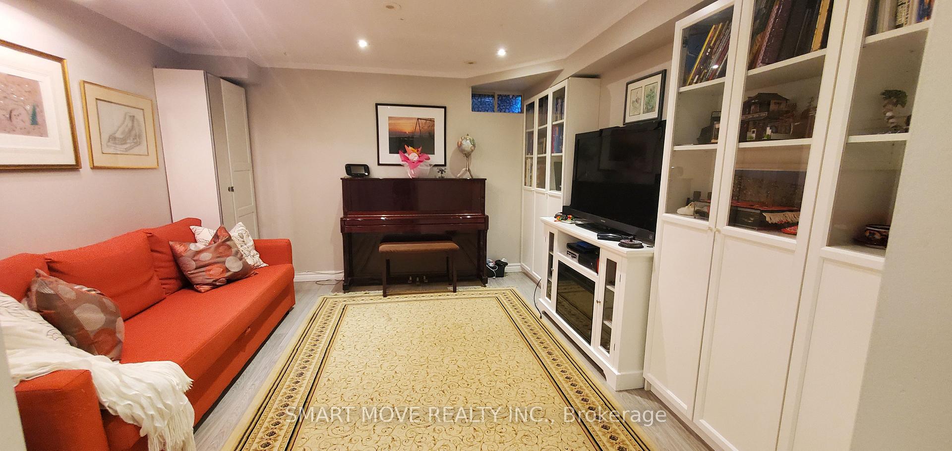Photo 17 of Unit TH 25, 21 Replin Road, Toronto, Englemount-Lawrence — HOMEH