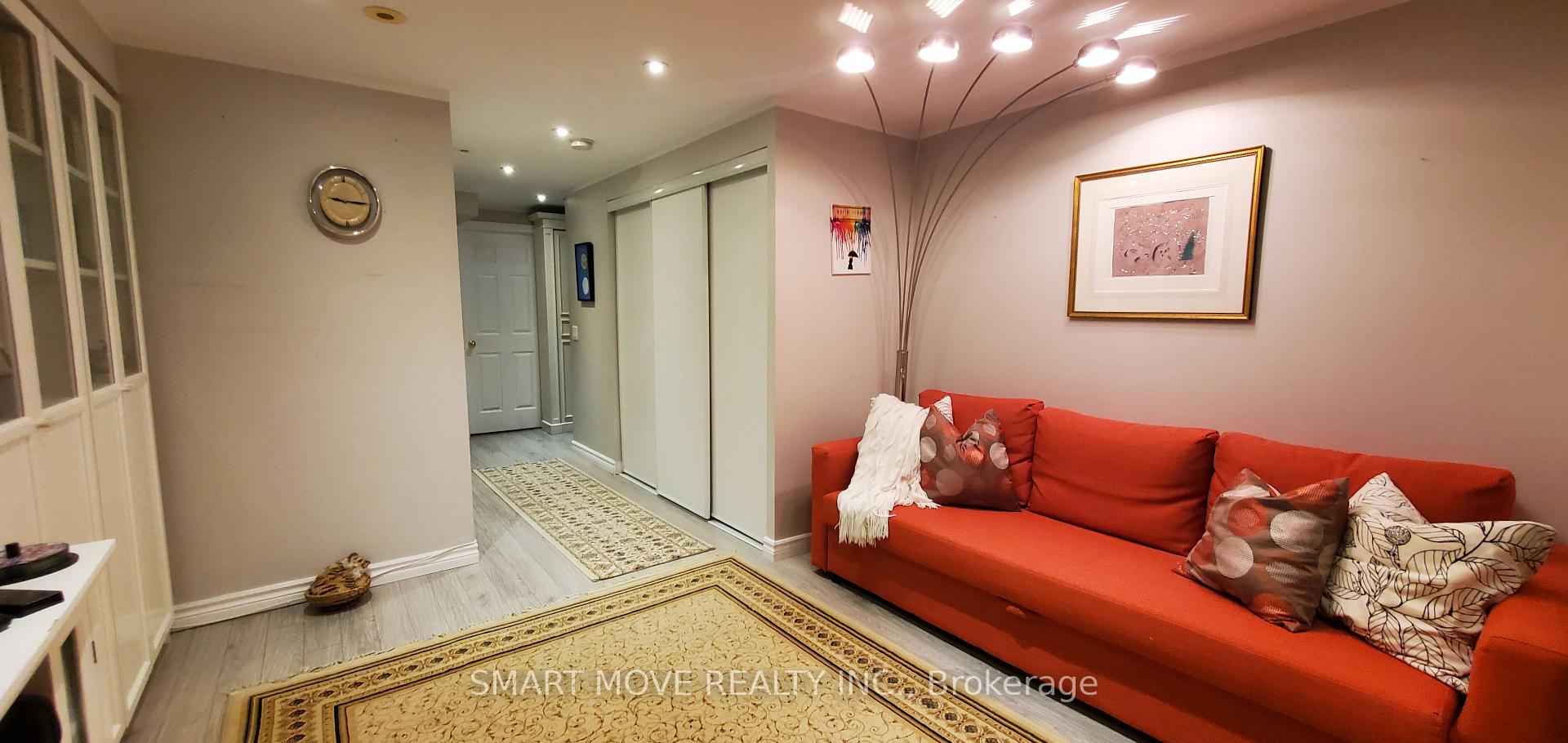 Photo 12 of Unit TH 25, 21 Replin Road, Toronto, Englemount-Lawrence — HOMEH
