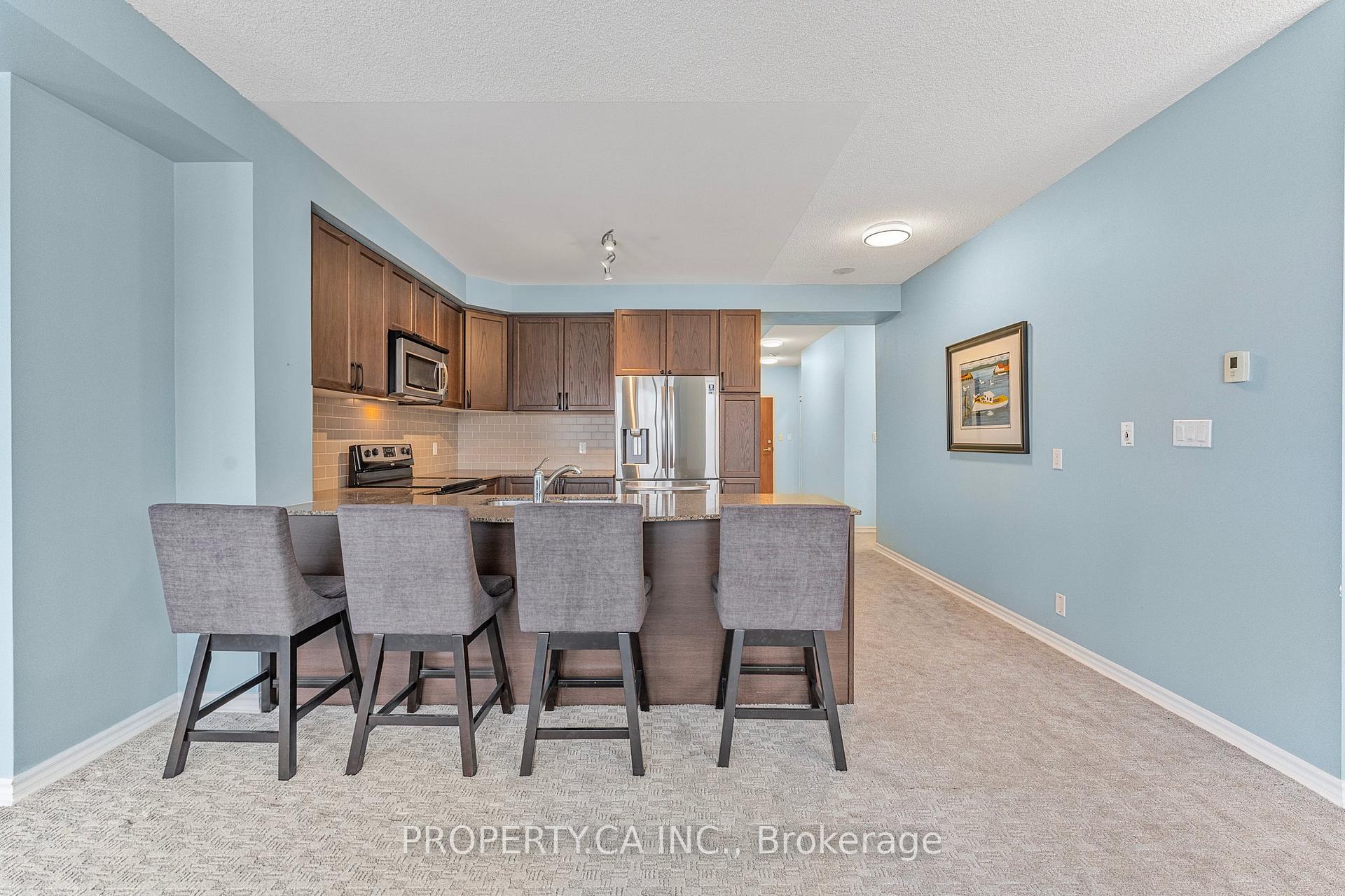 Photo 4 of Unit 401, 699 Aberdeen Boulevard, Midland — HOMEH