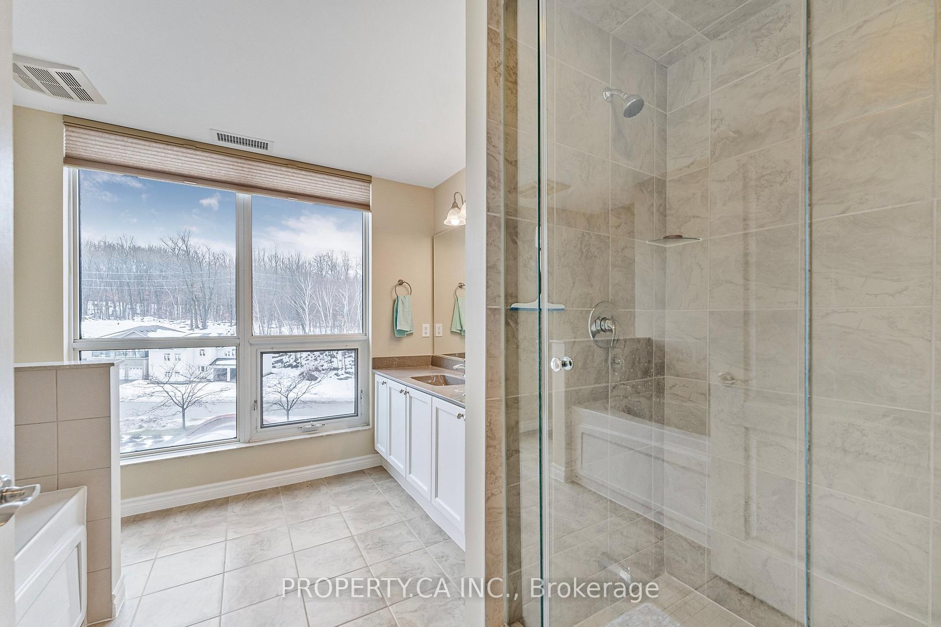 Photo 26 of Unit 401, 699 Aberdeen Boulevard, Midland — HOMEH