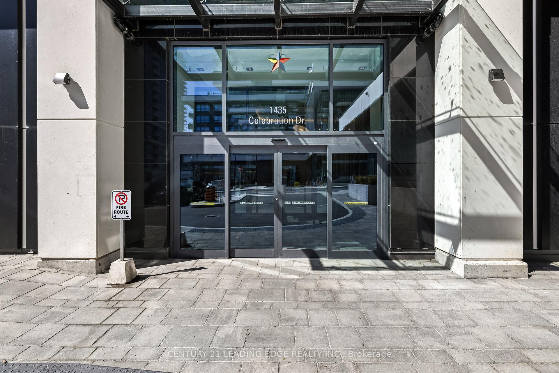 Photo 2 of Unit 3005, 1435 Celebration Drive, Pickering, Bay Ridges — HOMEH