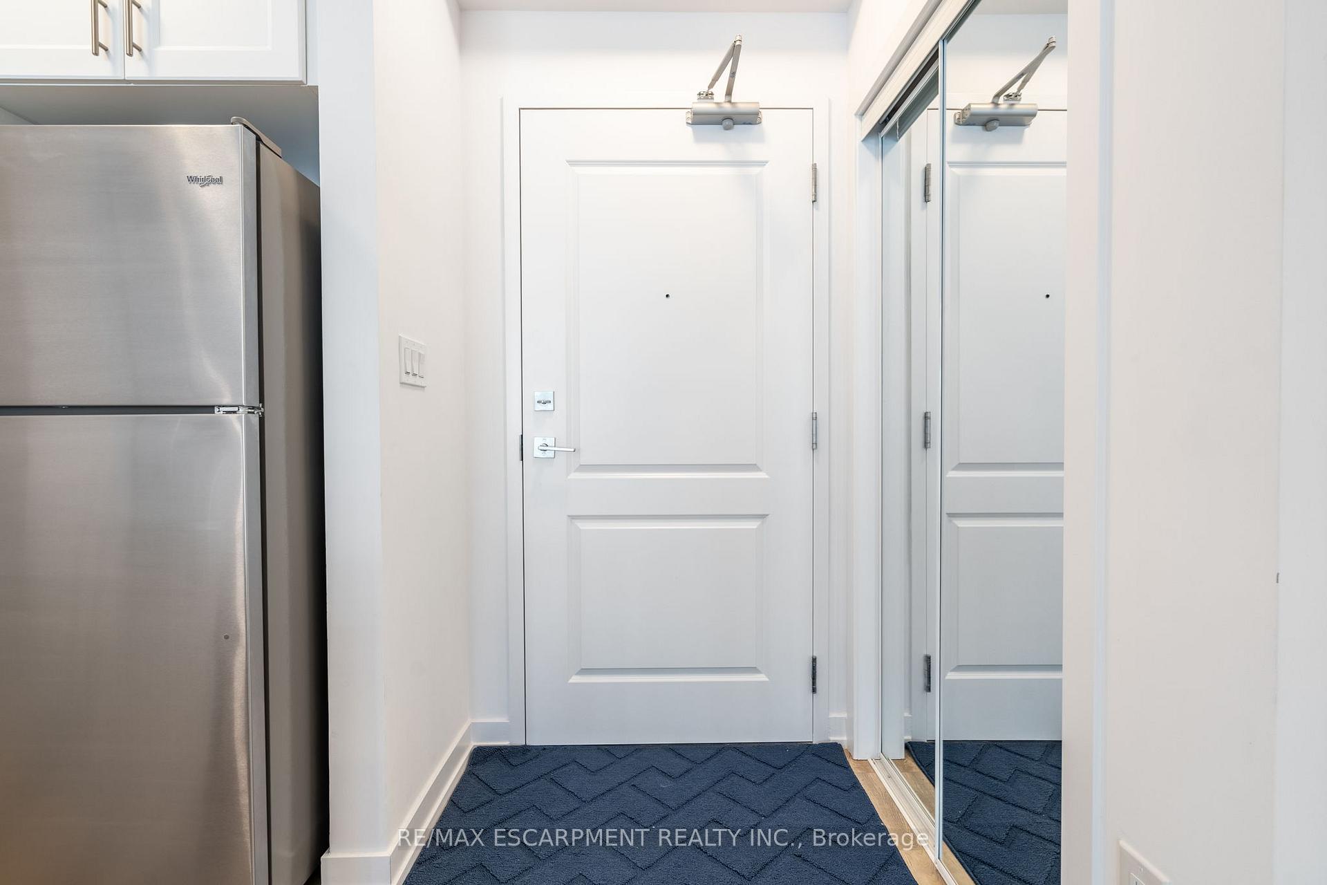 Photo 11 of Unit 324, 470 Dundas Street E, Hamilton, Waterdown — HOMEH