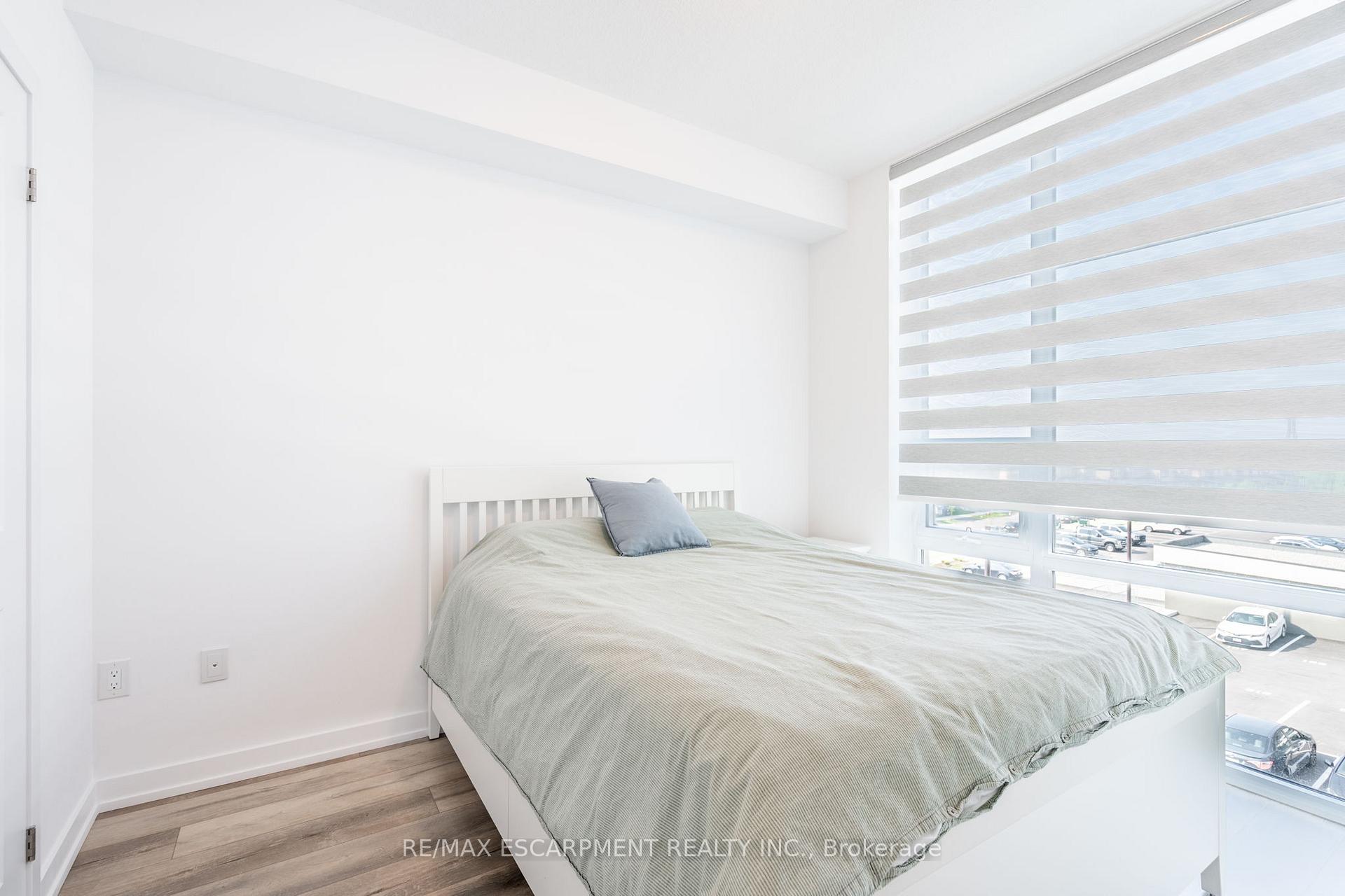 Photo 13 of Unit 324, 470 Dundas Street E, Hamilton, Waterdown — HOMEH