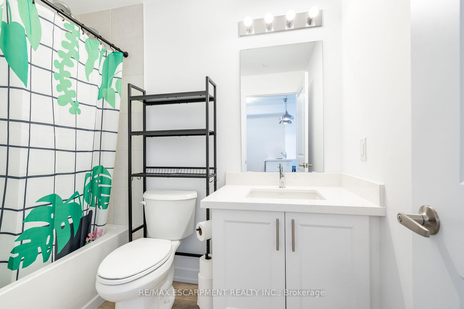 Photo 14 of Unit 324, 470 Dundas Street E, Hamilton, Waterdown — HOMEH