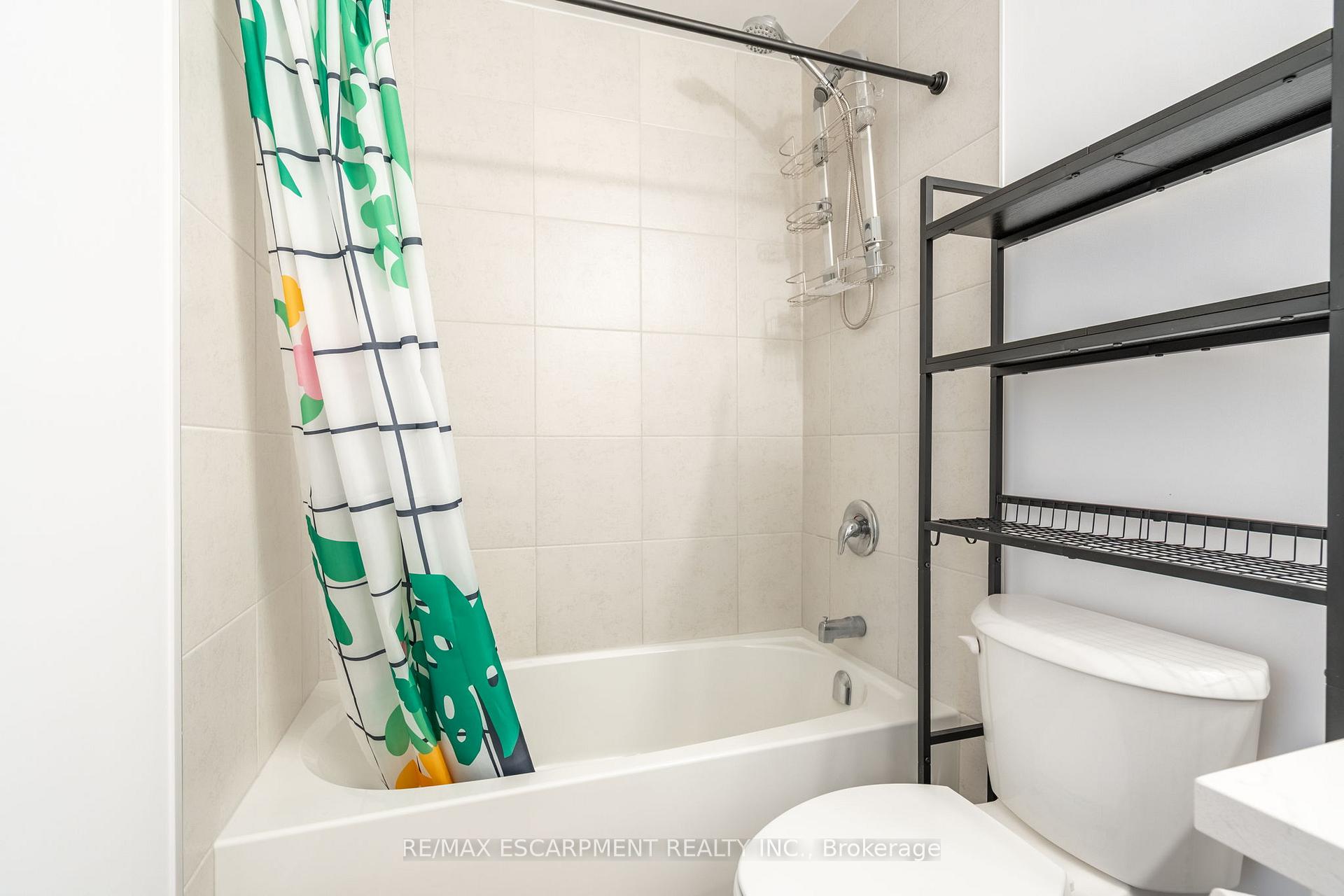 Photo 23 of Unit 324, 470 Dundas Street E, Hamilton, Waterdown — HOMEH