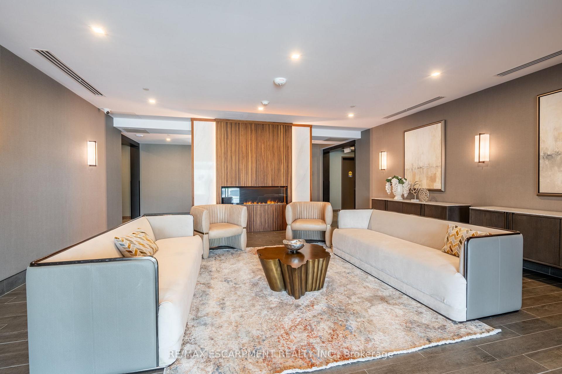 Photo 26 of Unit 324, 470 Dundas Street E, Hamilton, Waterdown — HOMEH