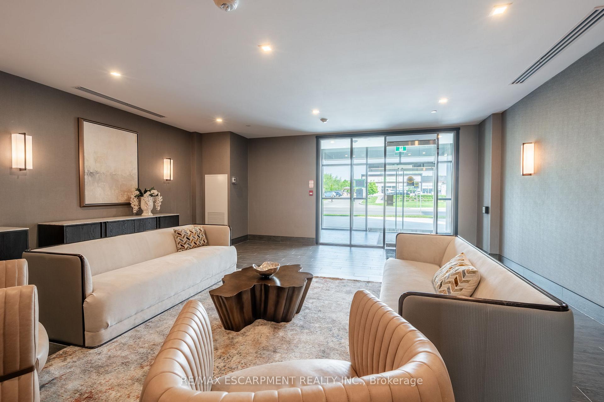 Photo 29 of Unit 324, 470 Dundas Street E, Hamilton, Waterdown — HOMEH