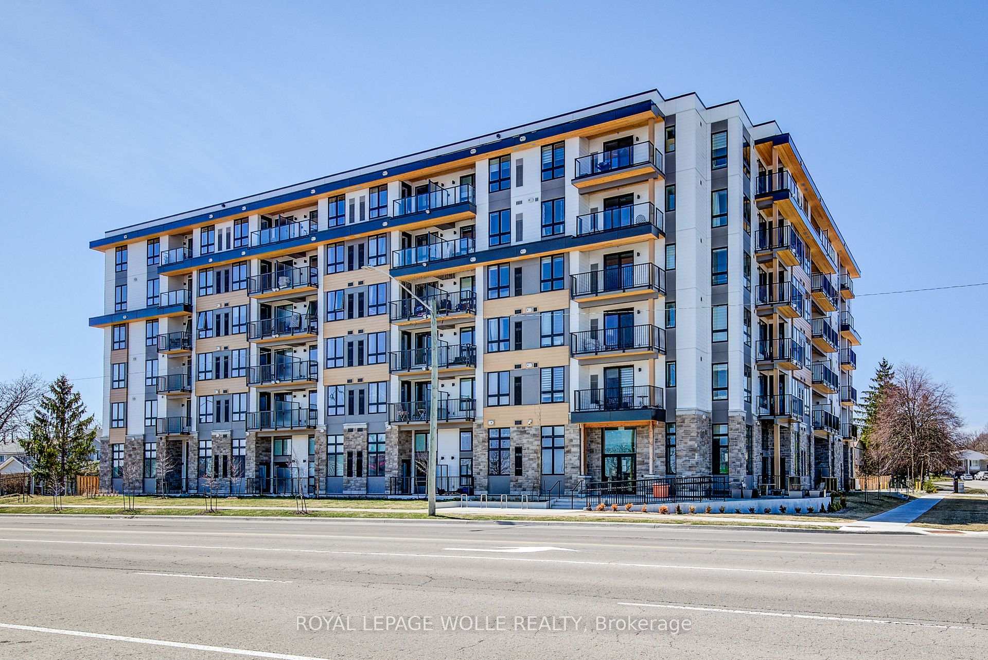 Front of Unit 407, 101 Golden Eagle Road