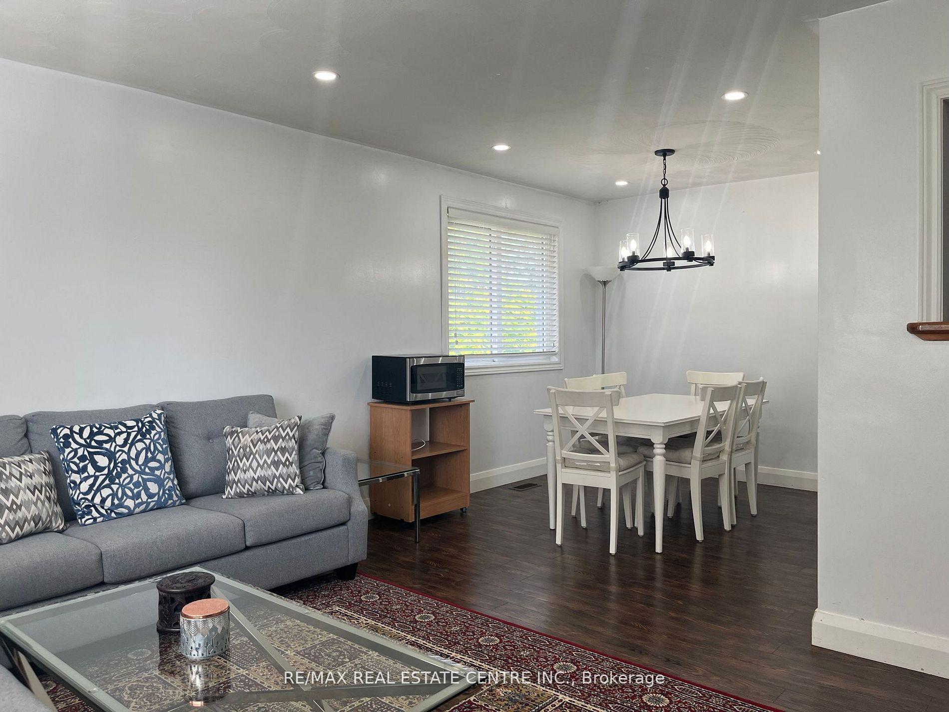 Photo 6 of 579 Woodlawn Road E, Guelph, Victoria North — HOMEH