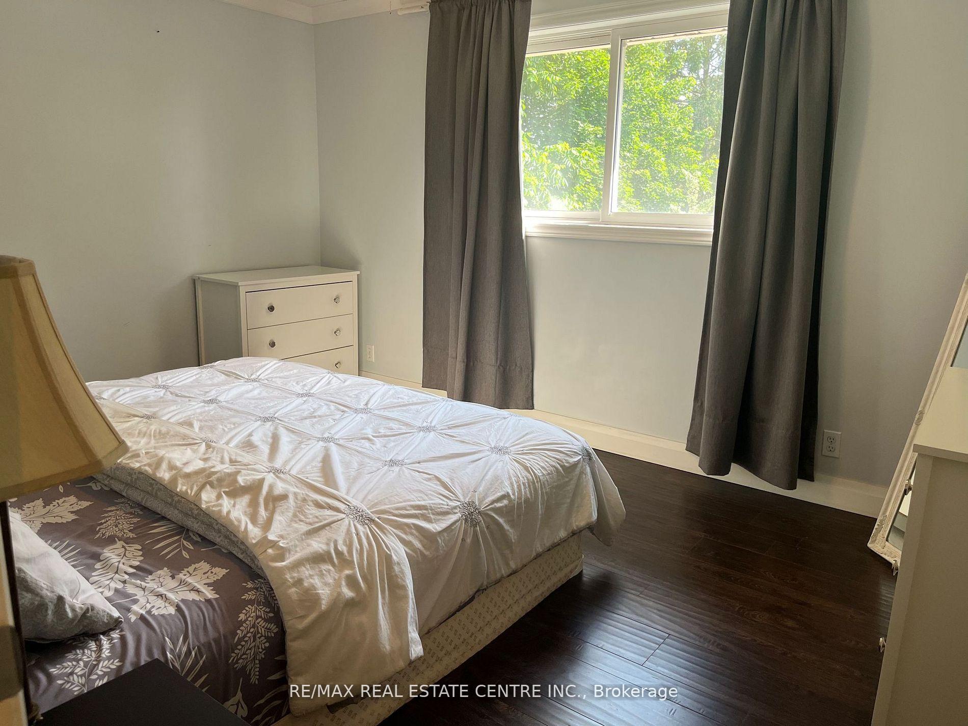 Photo 14 of 579 Woodlawn Road E, Guelph, Victoria North — HOMEH