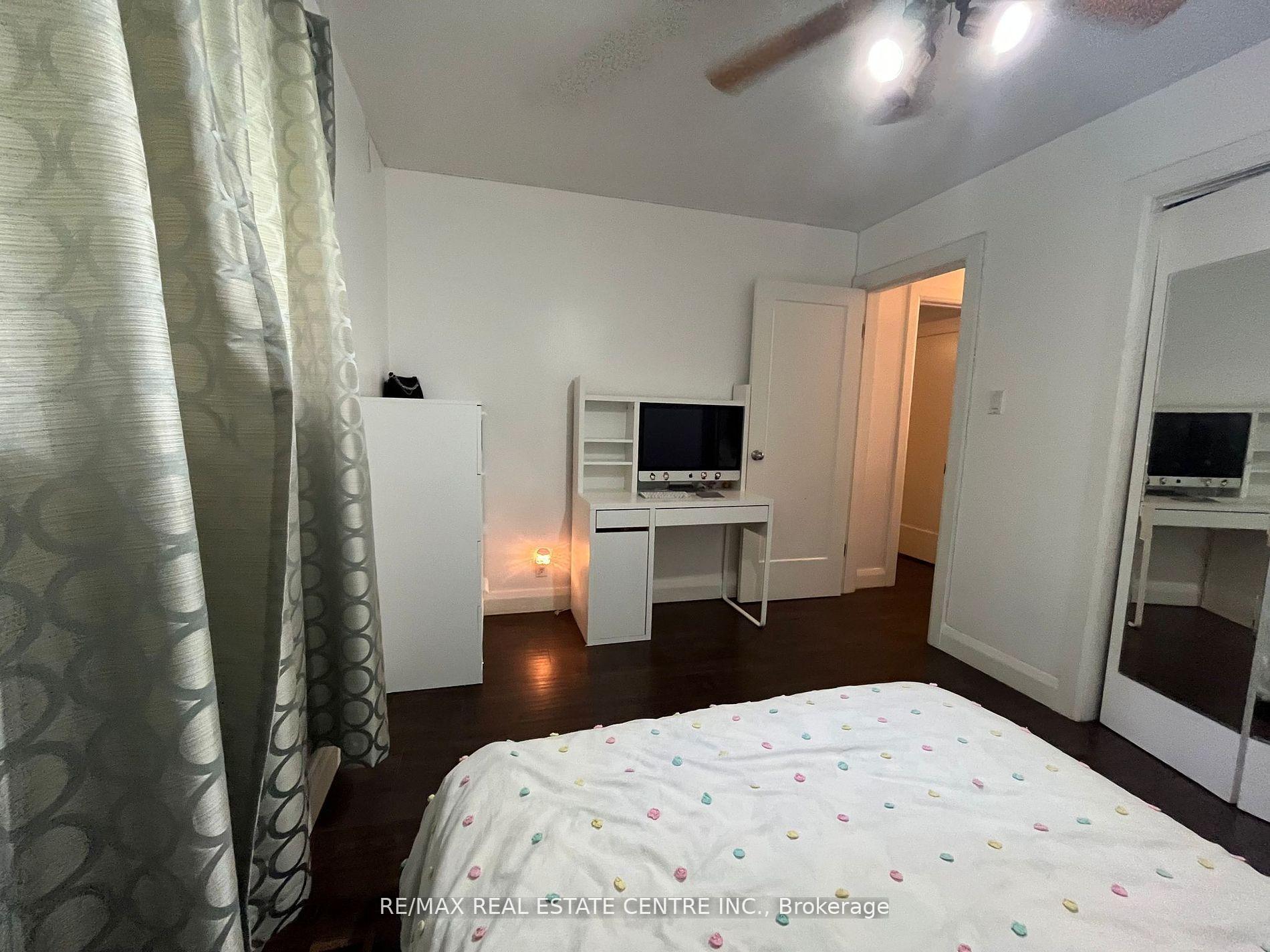 Photo 18 of 579 Woodlawn Road E, Guelph, Victoria North — HOMEH