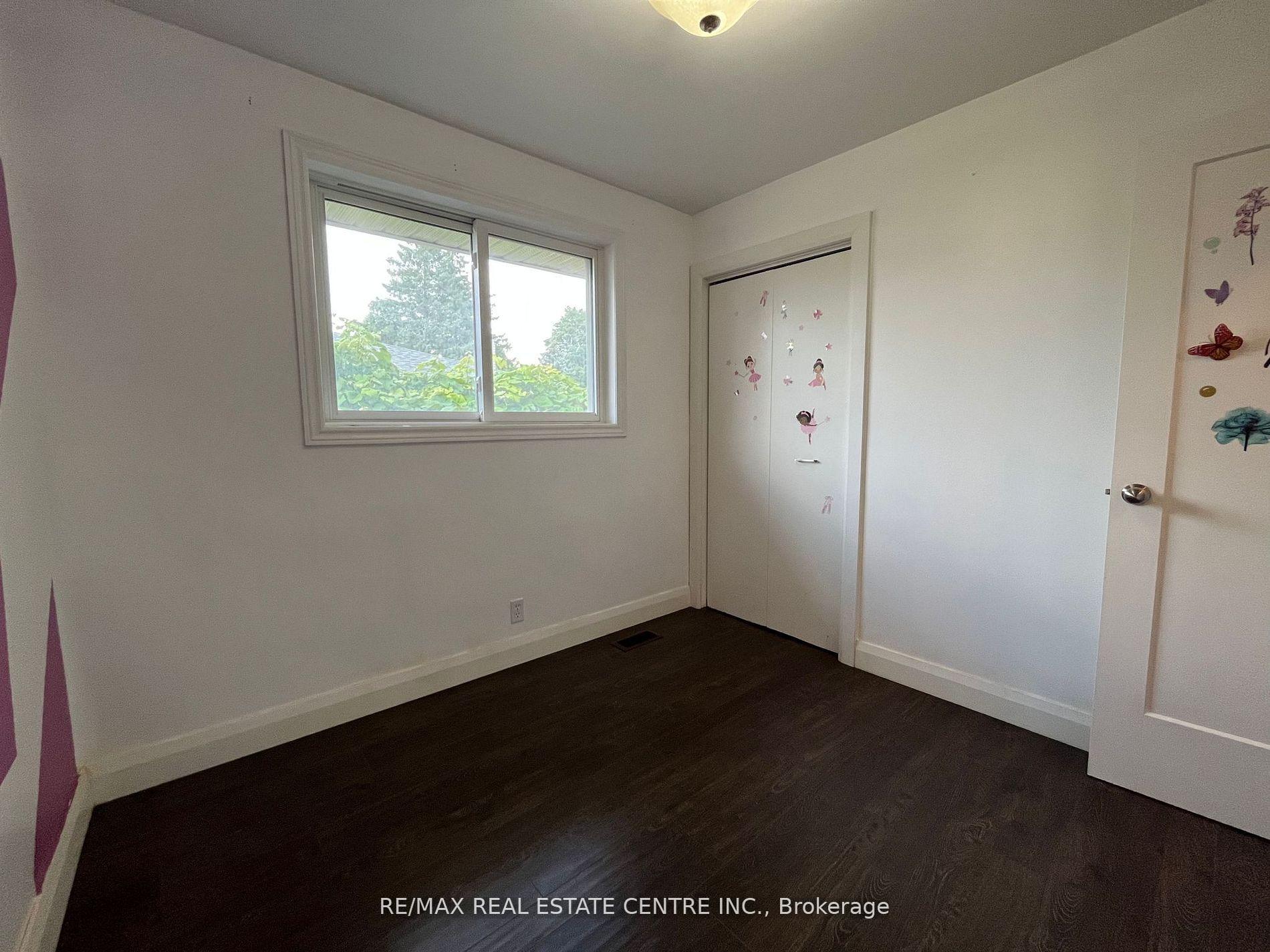 Photo 20 of 579 Woodlawn Road E, Guelph, Victoria North — HOMEH