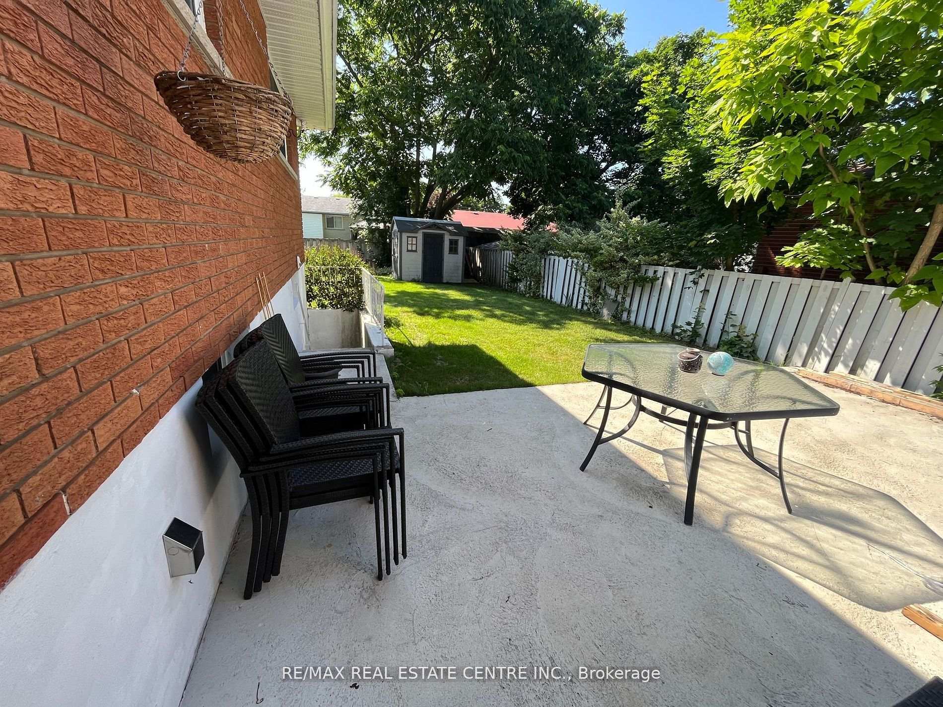 Photo 31 of 579 Woodlawn Road E, Guelph, Victoria North — HOMEH