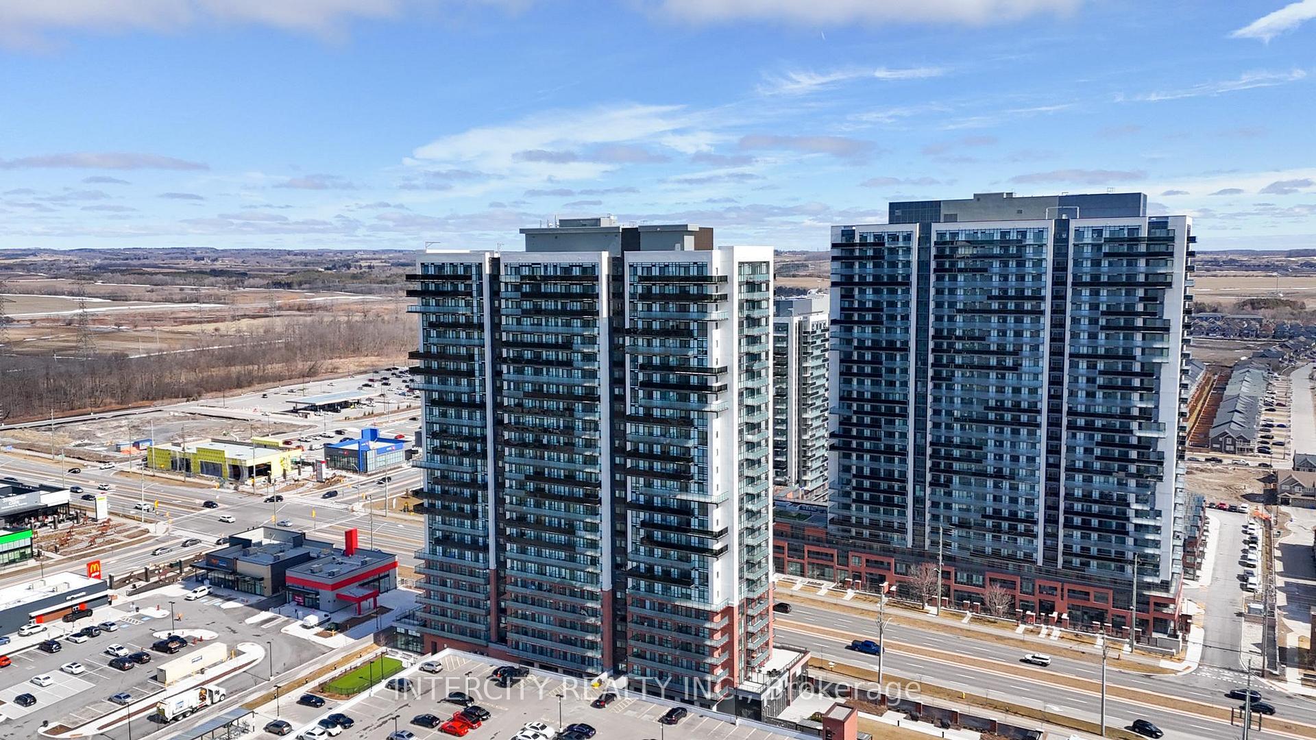 Front of Unit 1207, 2550 Simcoe Street N