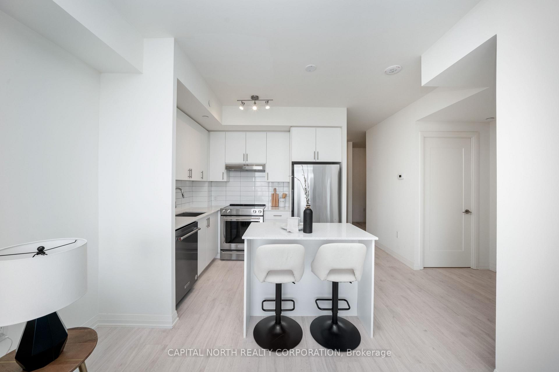 Photo 6 of Unit 1510, 9000 Jane Street, Vaughan, Vellore Village — HOMEH