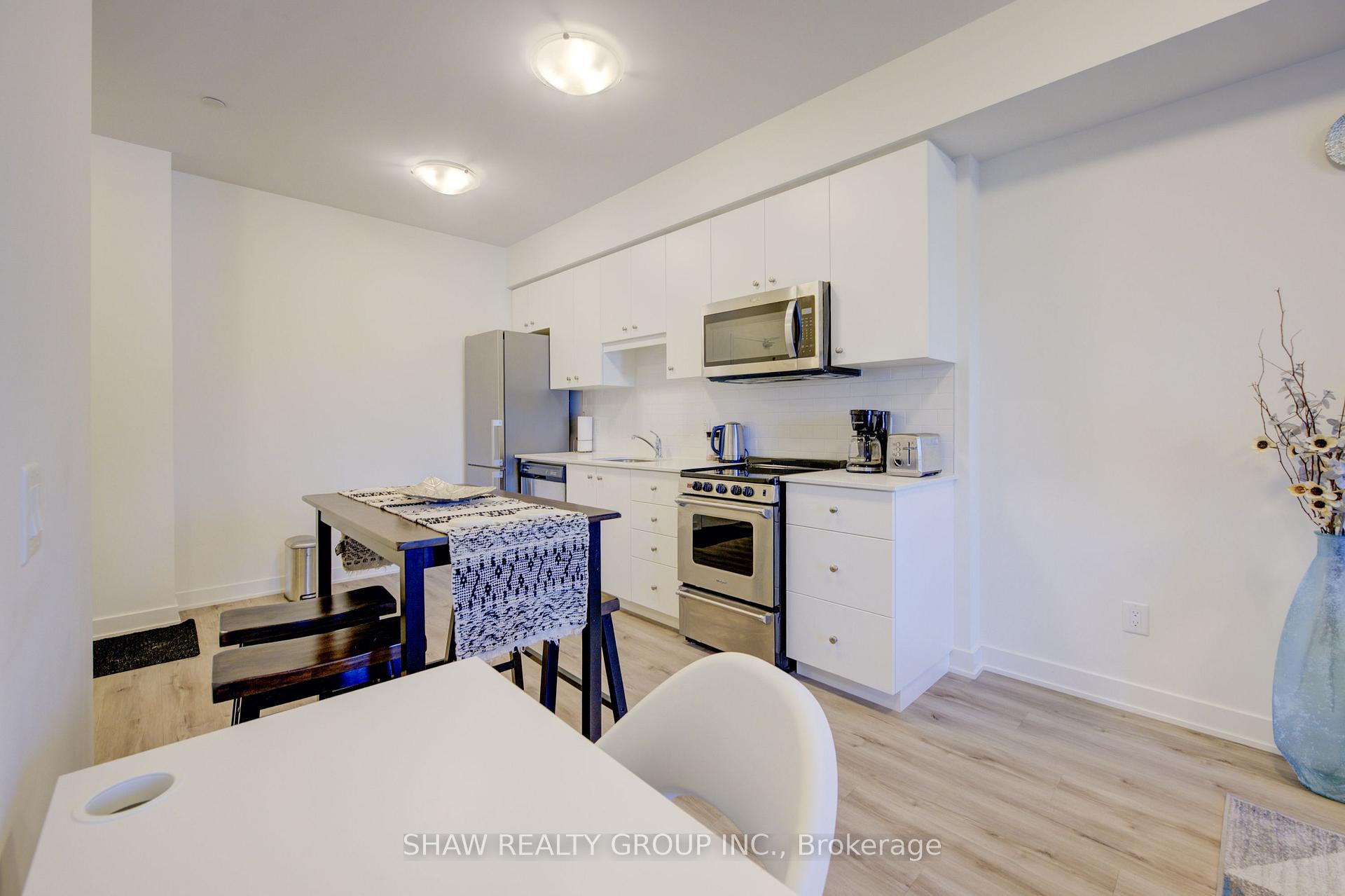 Photo 10 of Unit 430, 110 Fergus Avenue, Kitchener, Stanley Park — HOMEH