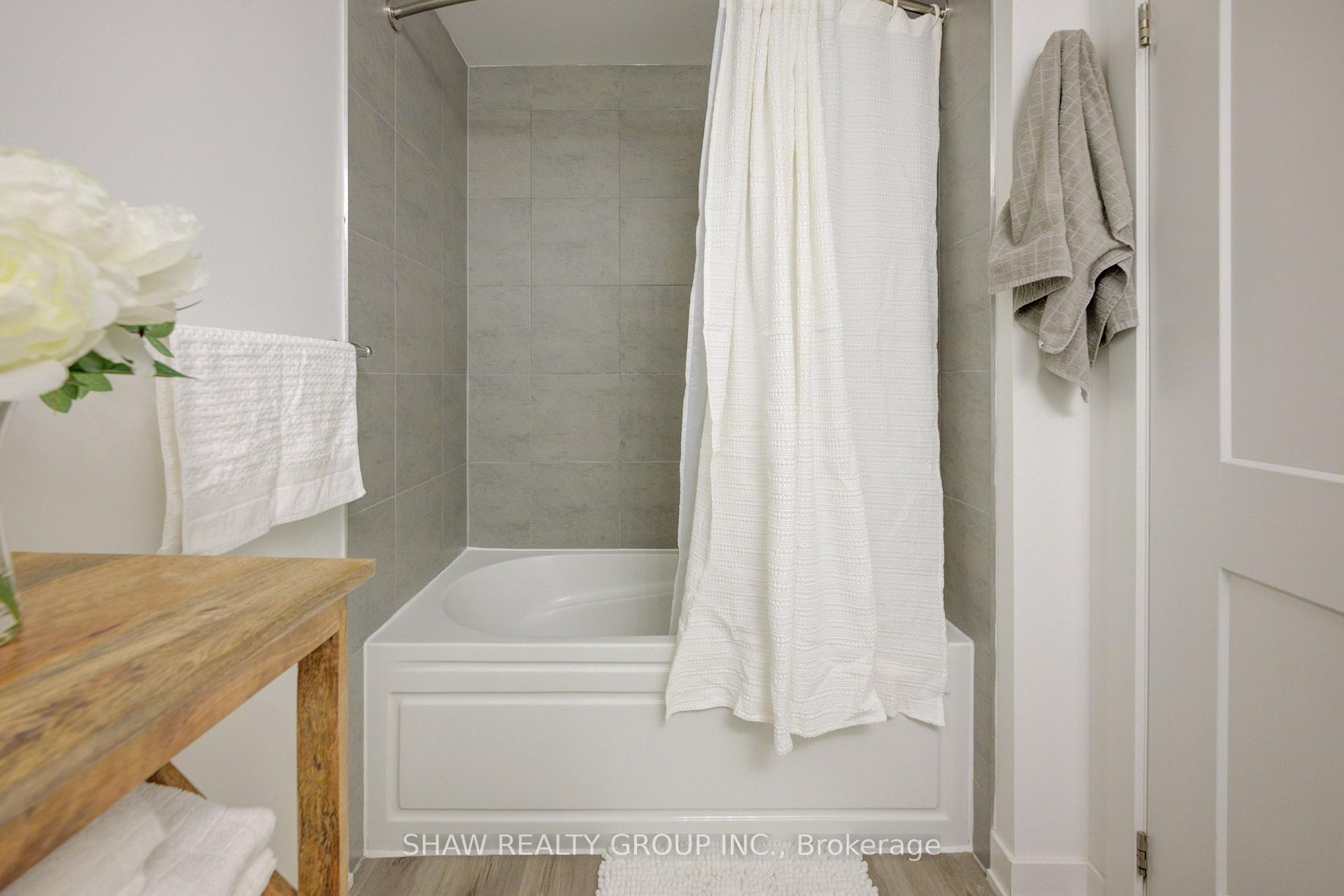 Photo 32 of Unit 430, 110 Fergus Avenue, Kitchener, Stanley Park — HOMEH