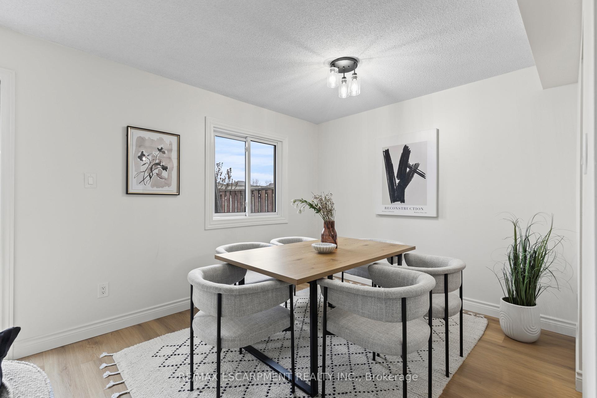 Photo 11 of Unit 9, 280 Limeridge Road E, Hamilton, Bruleville — HOMEH