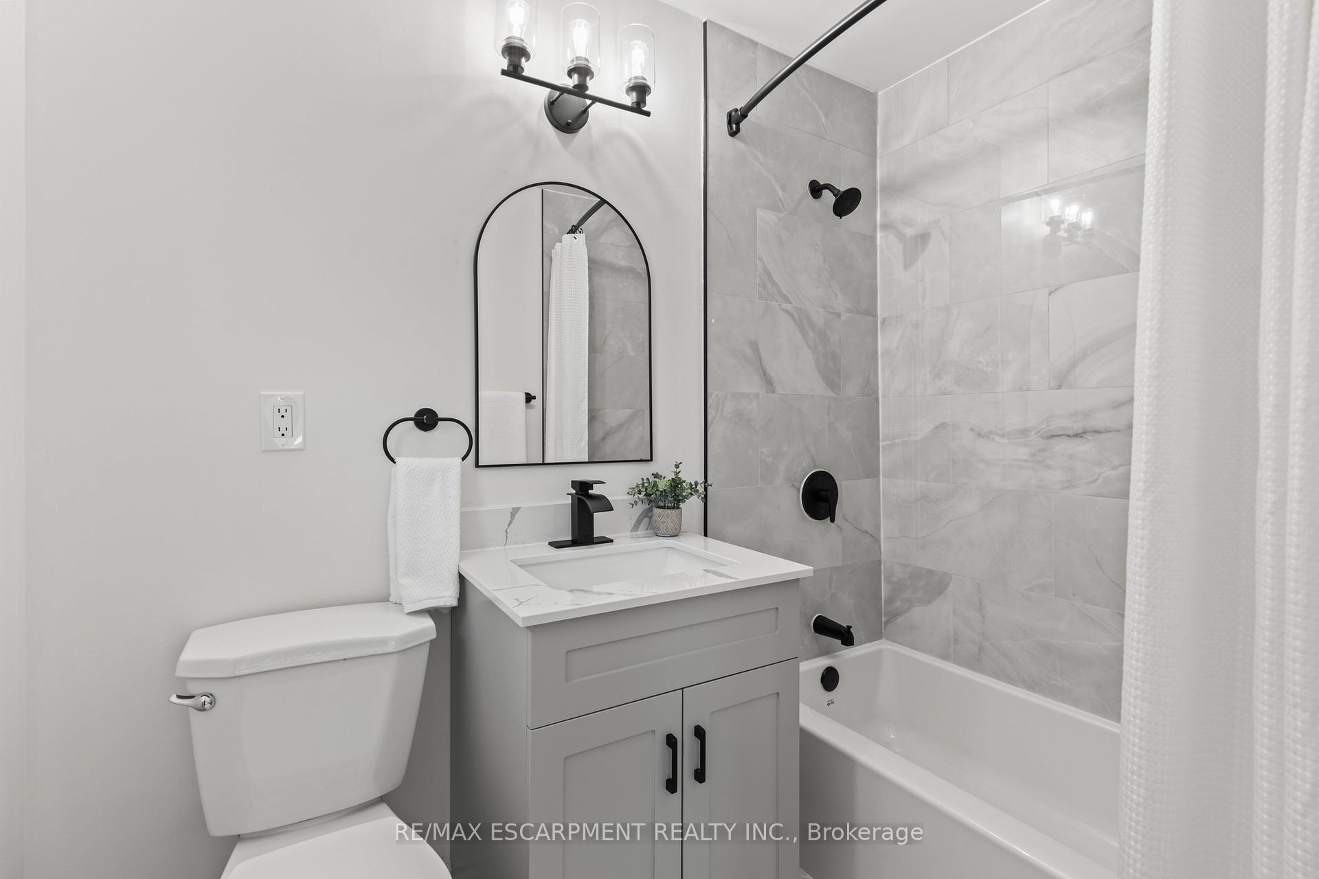 Photo 9 of Unit 9, 280 Limeridge Road E, Hamilton, Bruleville — HOMEH