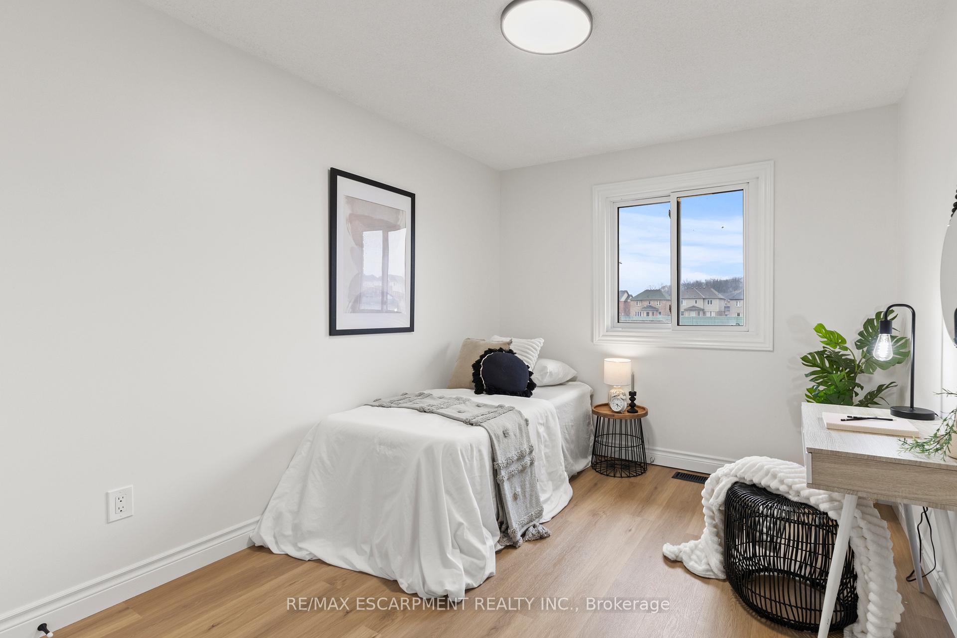 Photo 14 of Unit 9, 280 Limeridge Road E, Hamilton, Bruleville — HOMEH