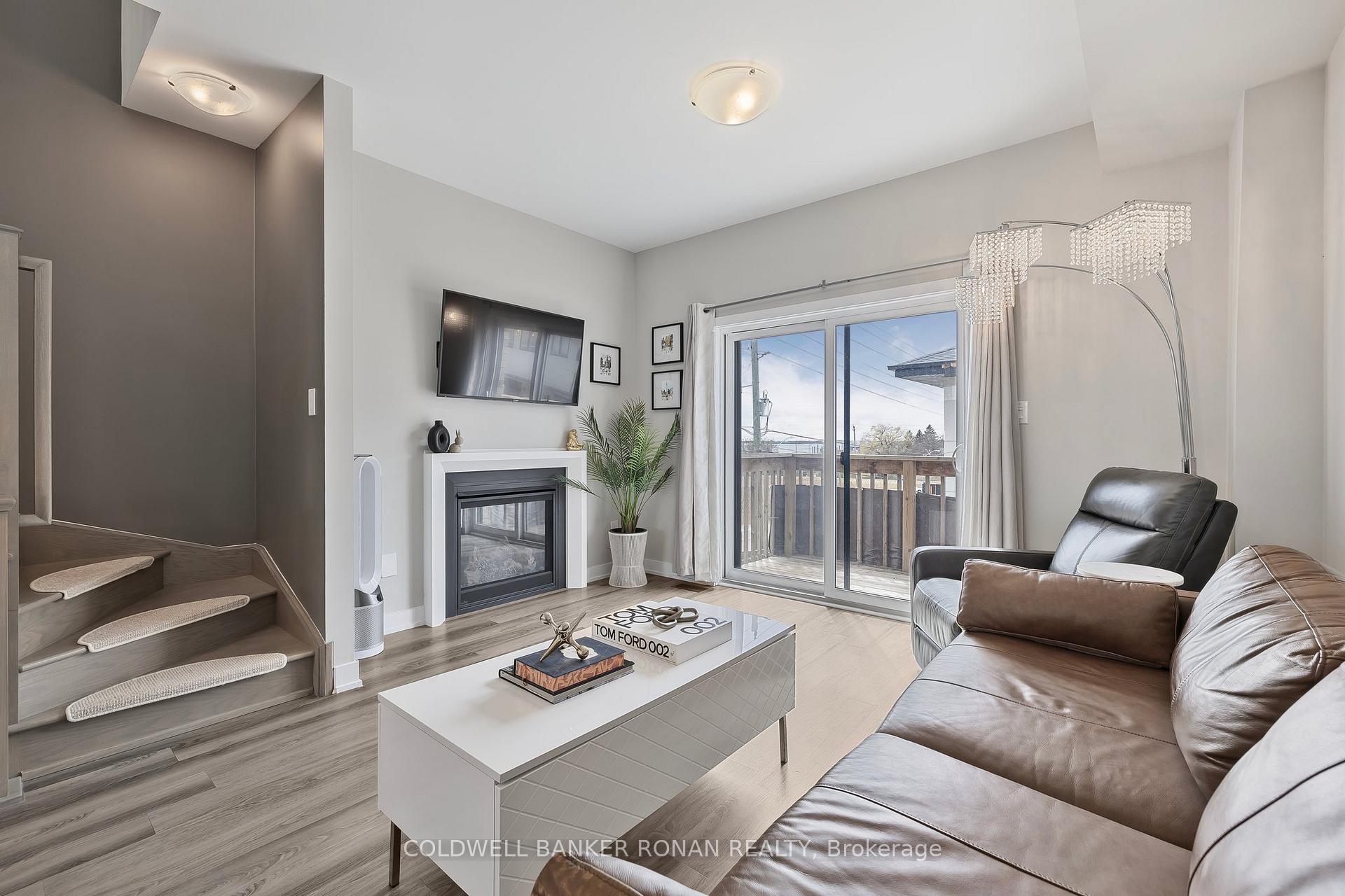 Photo 37 of 15 Wilings Lane, Hamilton, Ancaster — HOMEH