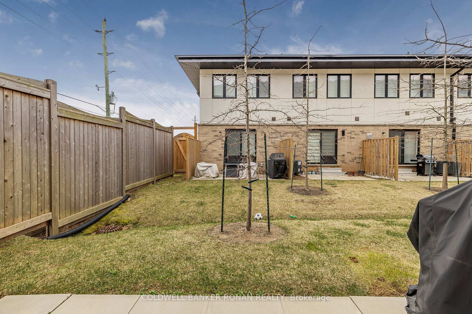 Photo 31 of 15 Wilings Lane, Hamilton, Ancaster — HOMEH