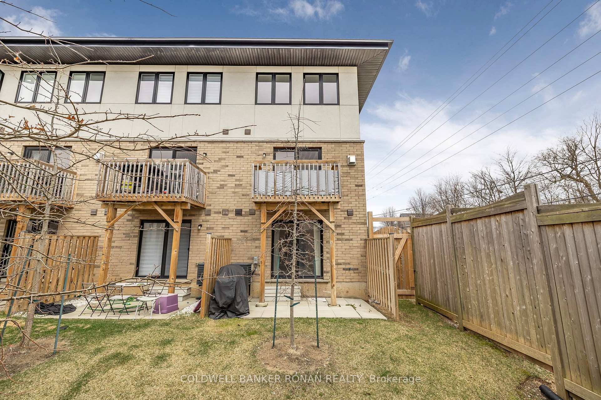 Photo 33 of 15 Wilings Lane, Hamilton, Ancaster — HOMEH