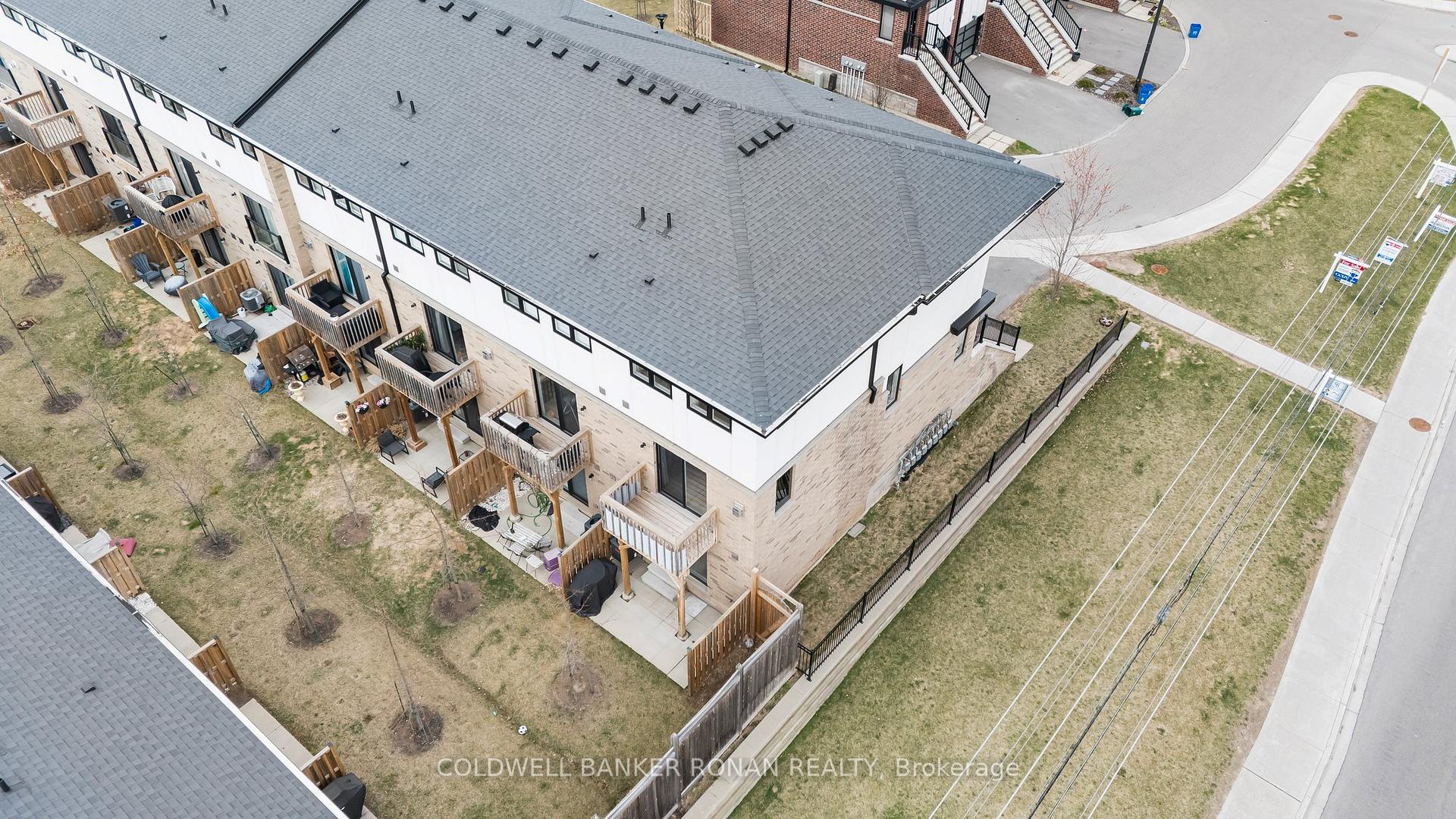 Photo 32 of 15 Wilings Lane, Hamilton, Ancaster — HOMEH