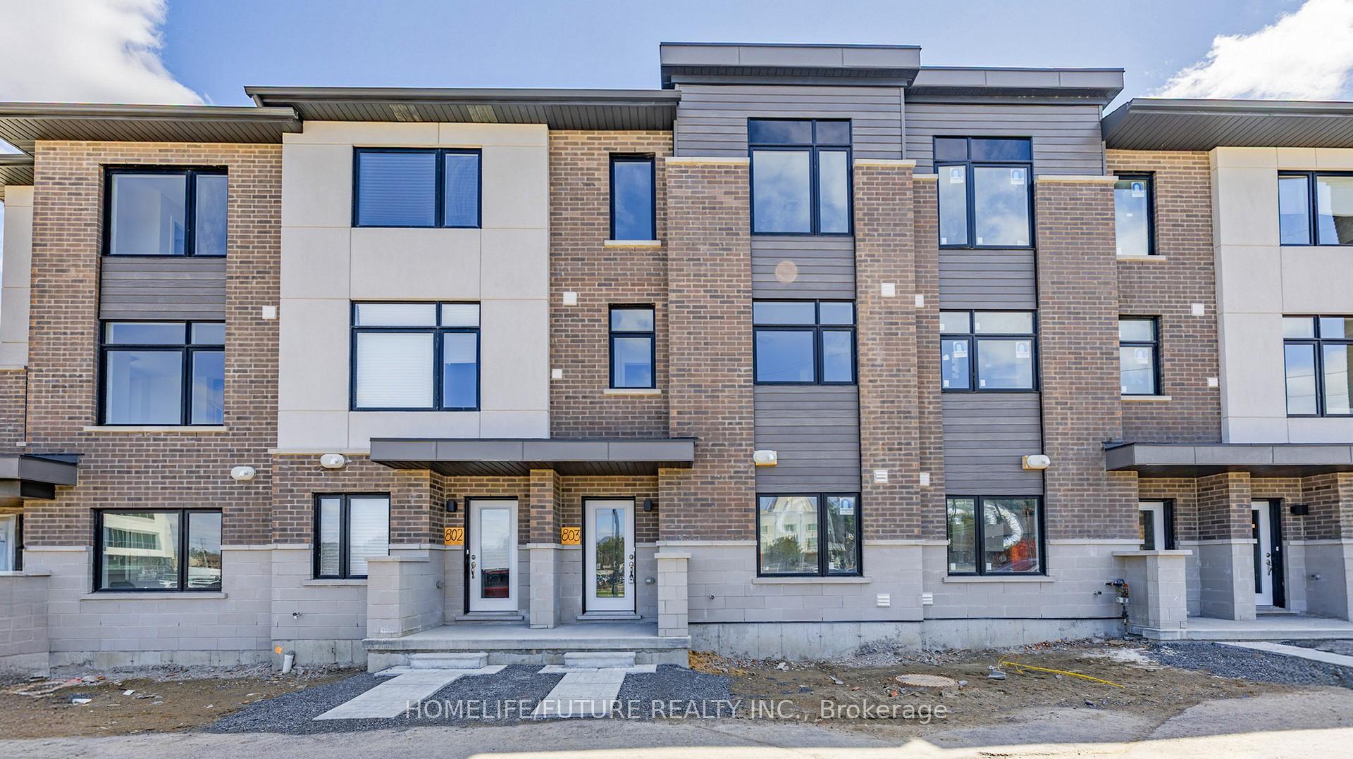 Front of Unit 807, 1695 Dersan Street