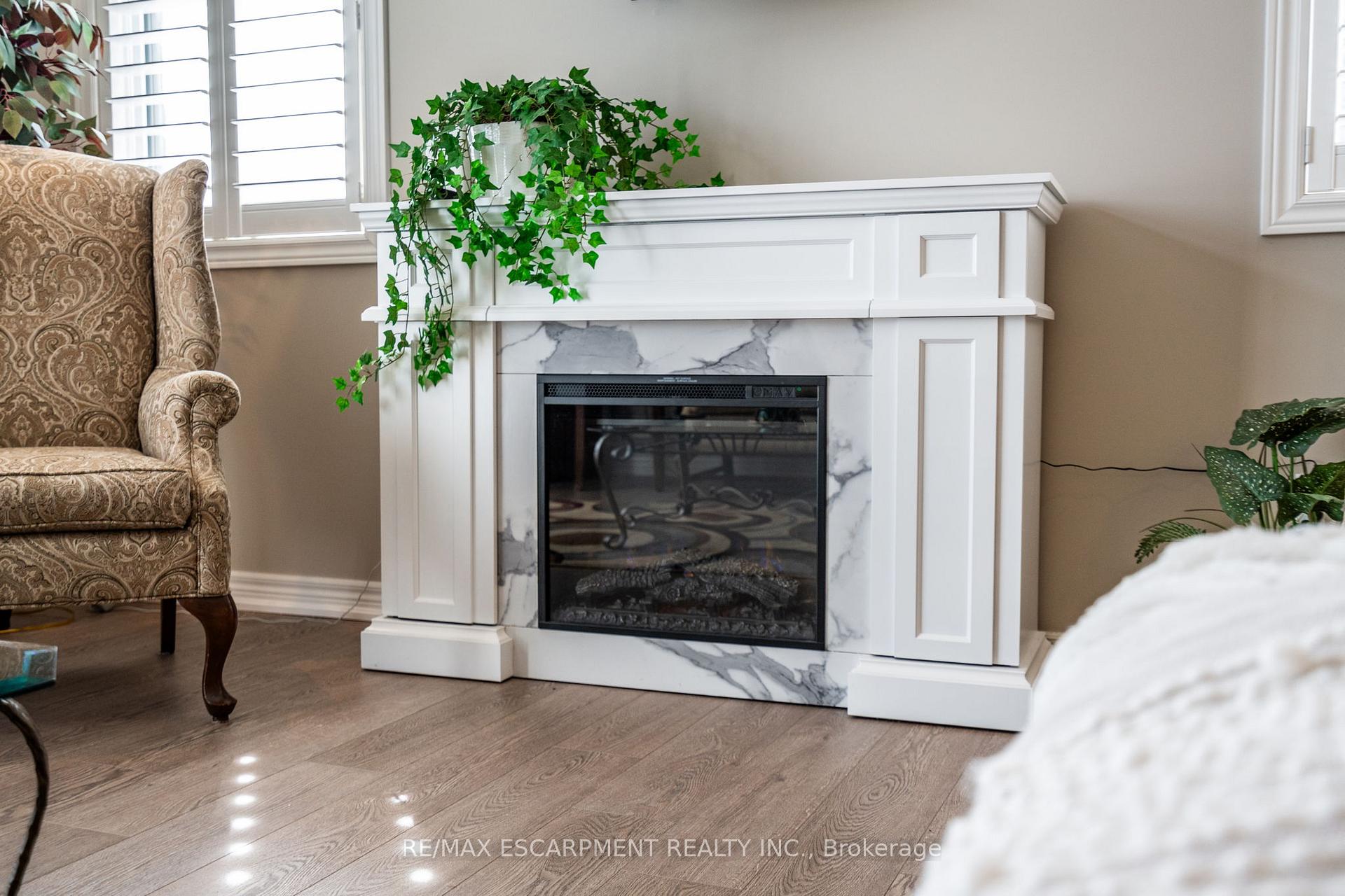 Photo 38 of Unit 10, 244 Dundas Street W, Brant, Paris — HOMEH
