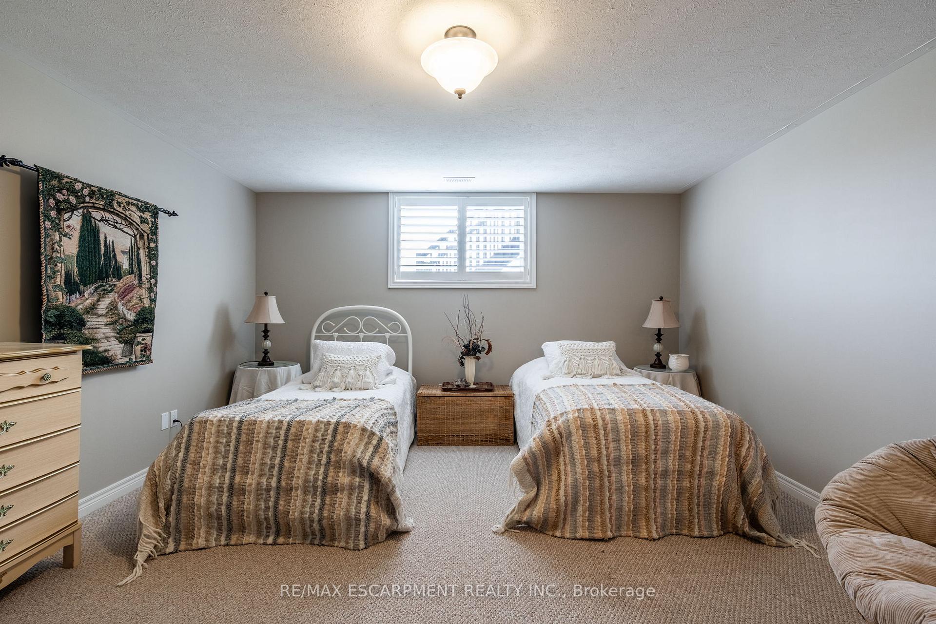 Photo 20 of Unit 10, 244 Dundas Street W, Brant, Paris — HOMEH