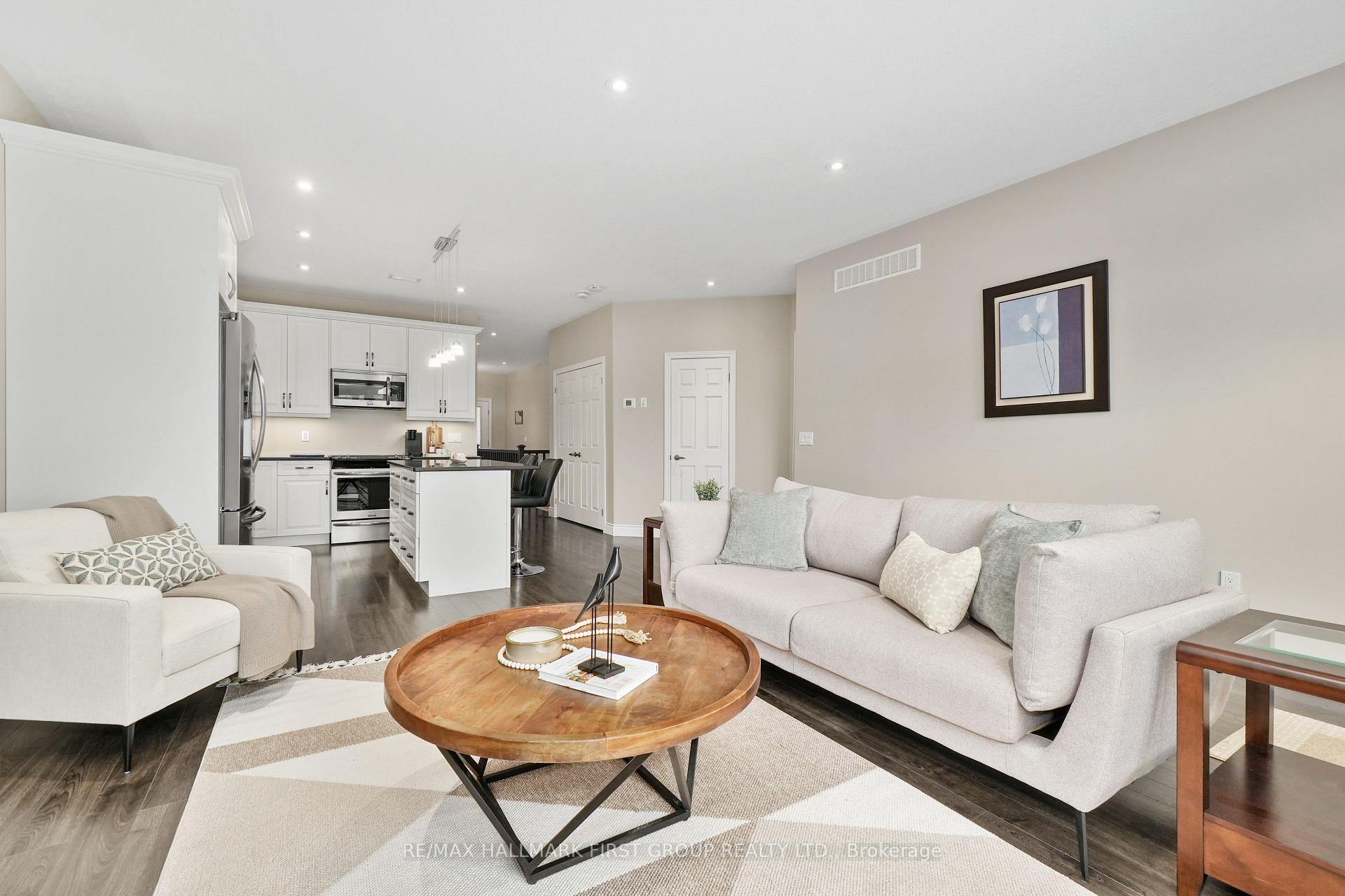 Photo 10 of Unit 1802, 55 Munroe Street, Cobourg — HOMEH