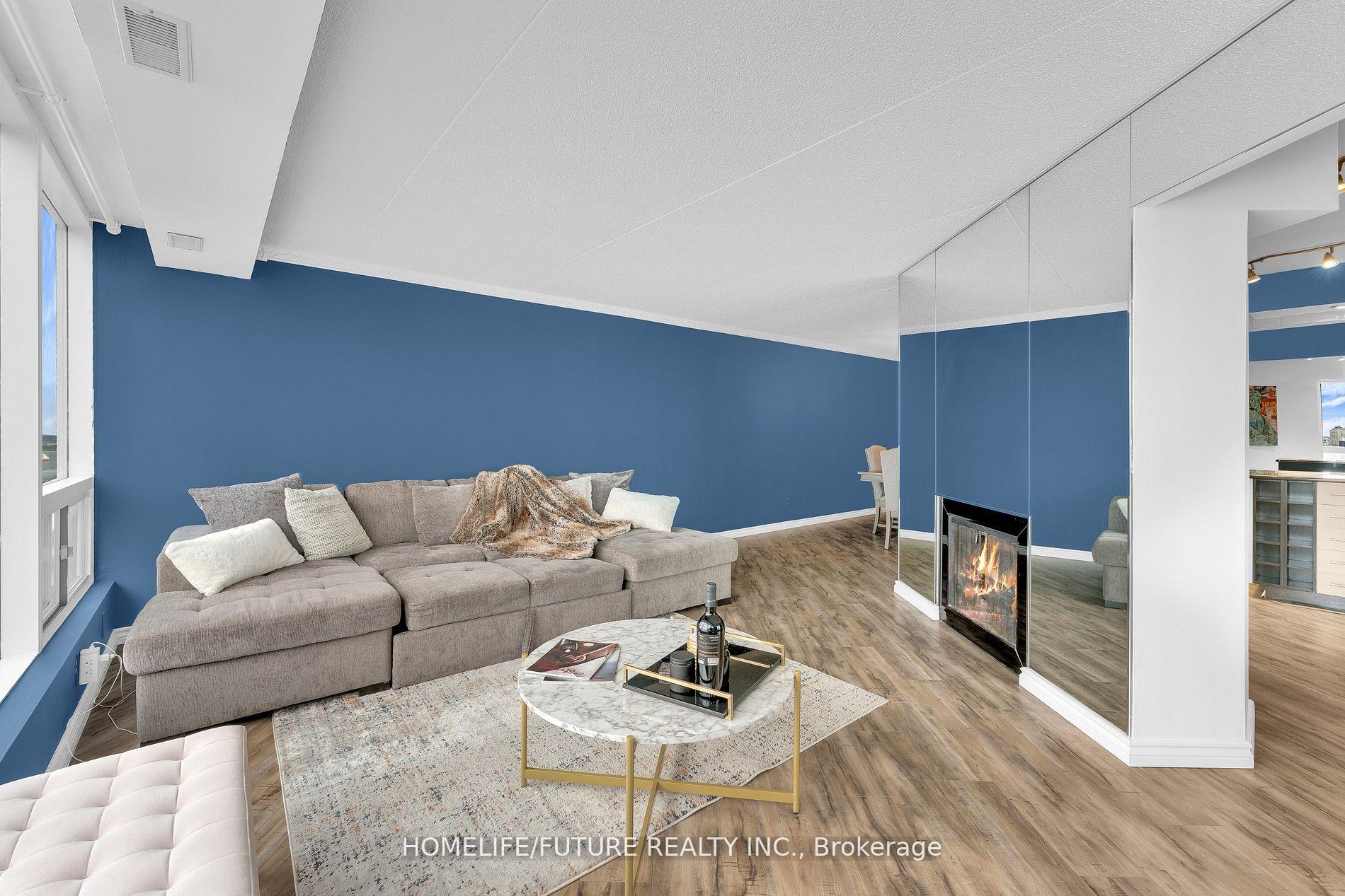 Photo 5 of Unit 3003, 150 Park Street W, Windsor — HOMEH