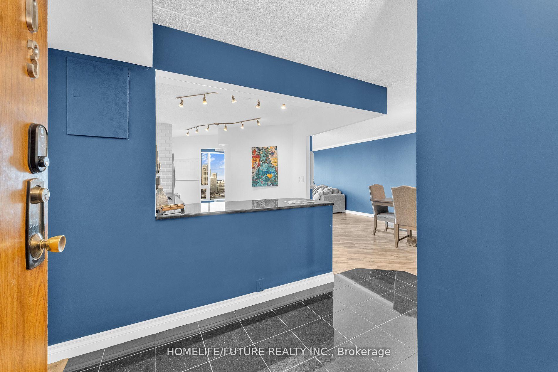 Photo 7 of Unit 3003, 150 Park Street W, Windsor — HOMEH