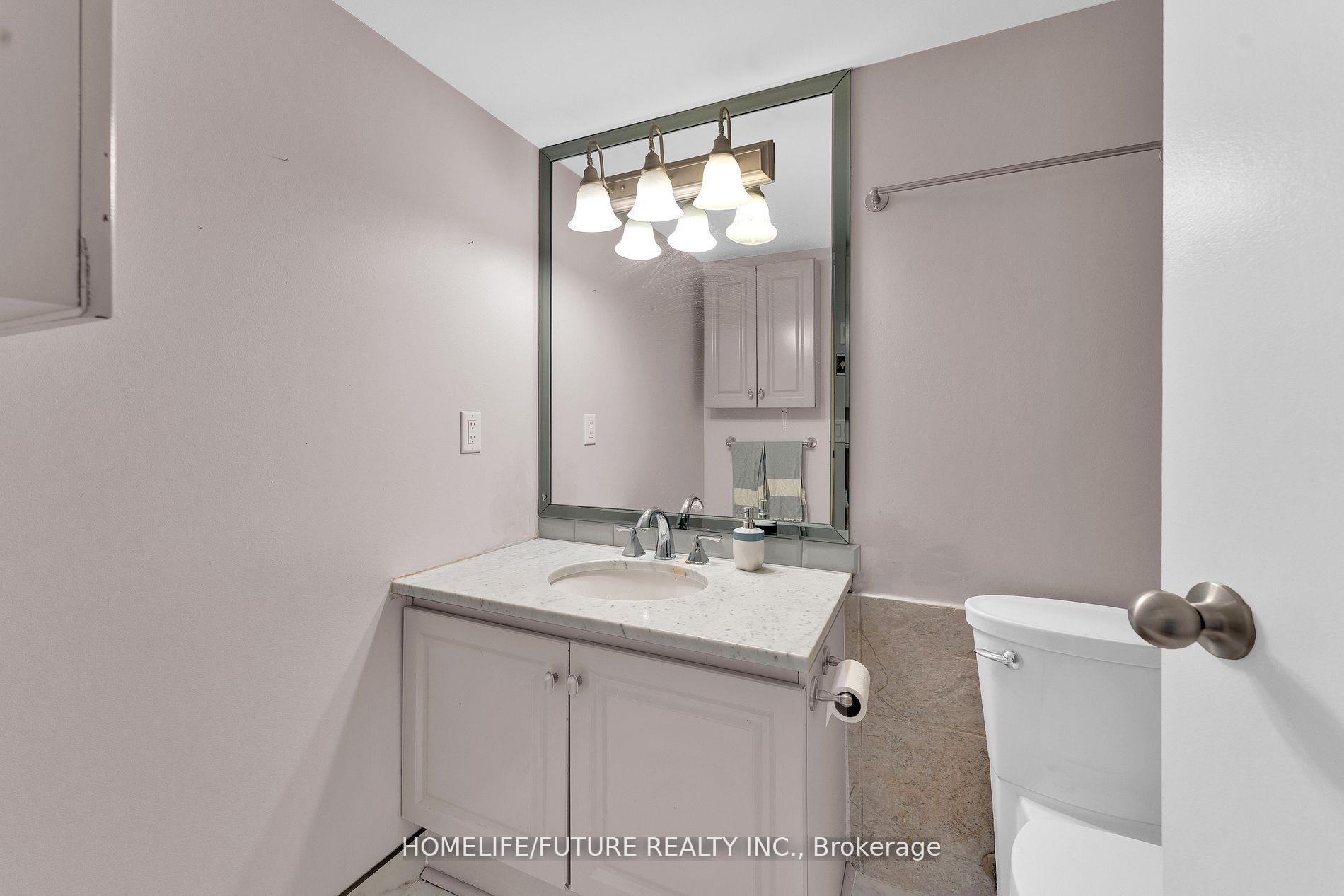 Photo 15 of Unit 3003, 150 Park Street W, Windsor — HOMEH