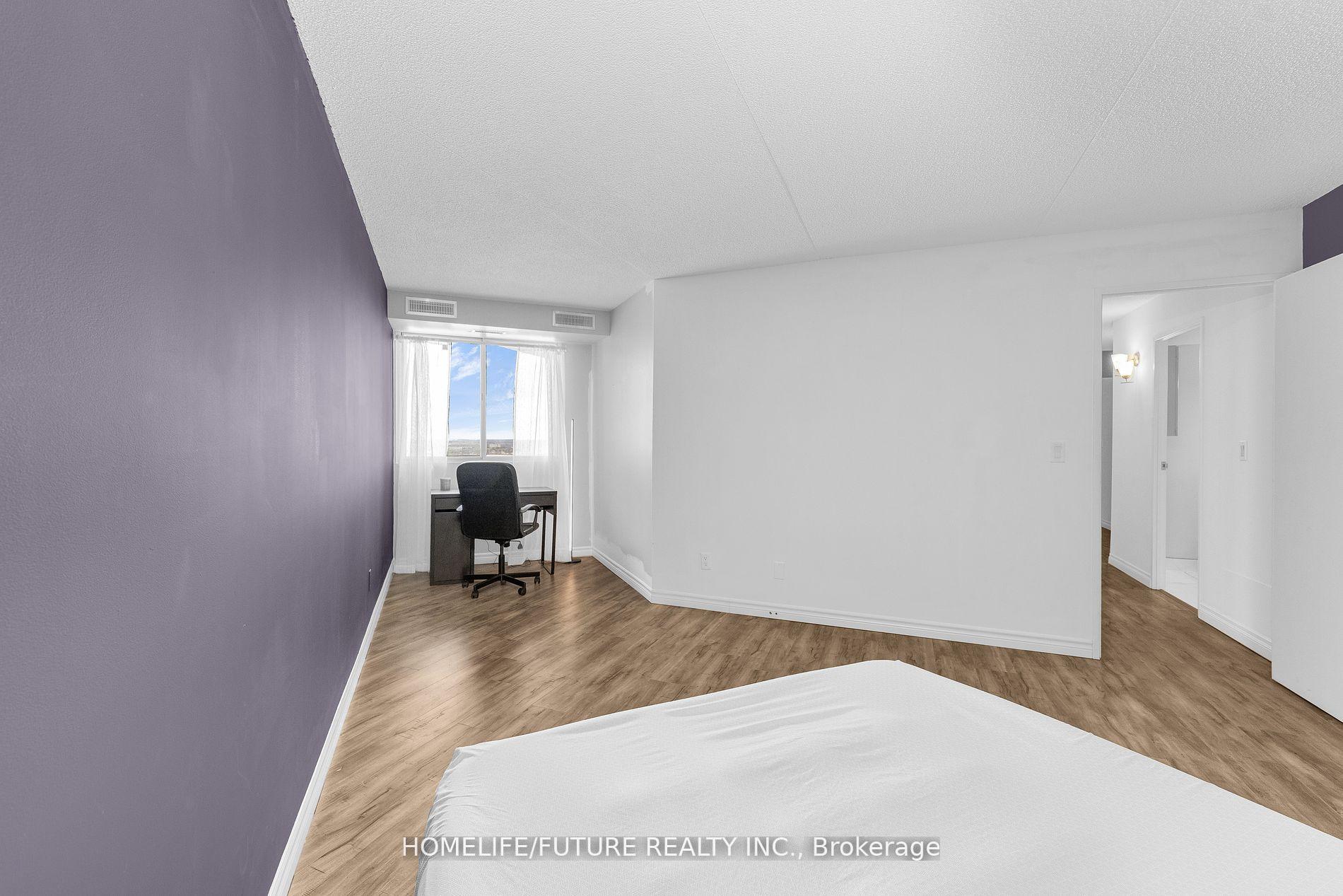 Photo 19 of Unit 3003, 150 Park Street W, Windsor — HOMEH