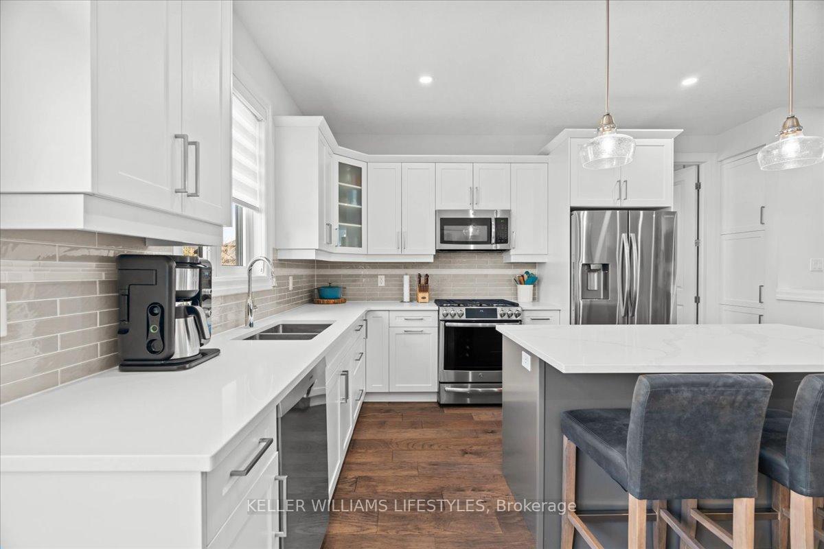Photo 15 of Unit 419, 9861 Glendon Drive, Middlesex Centre, Rural Middlesex Centre — HOMEH