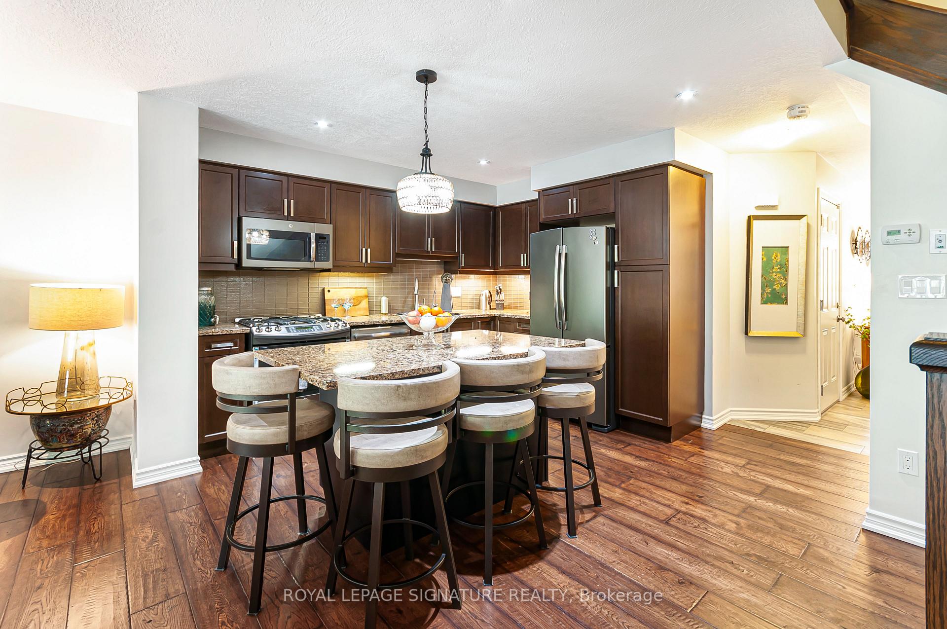 Photo 8 of Unit 106, 37 Conservation Way W, Collingwood — HOMEH