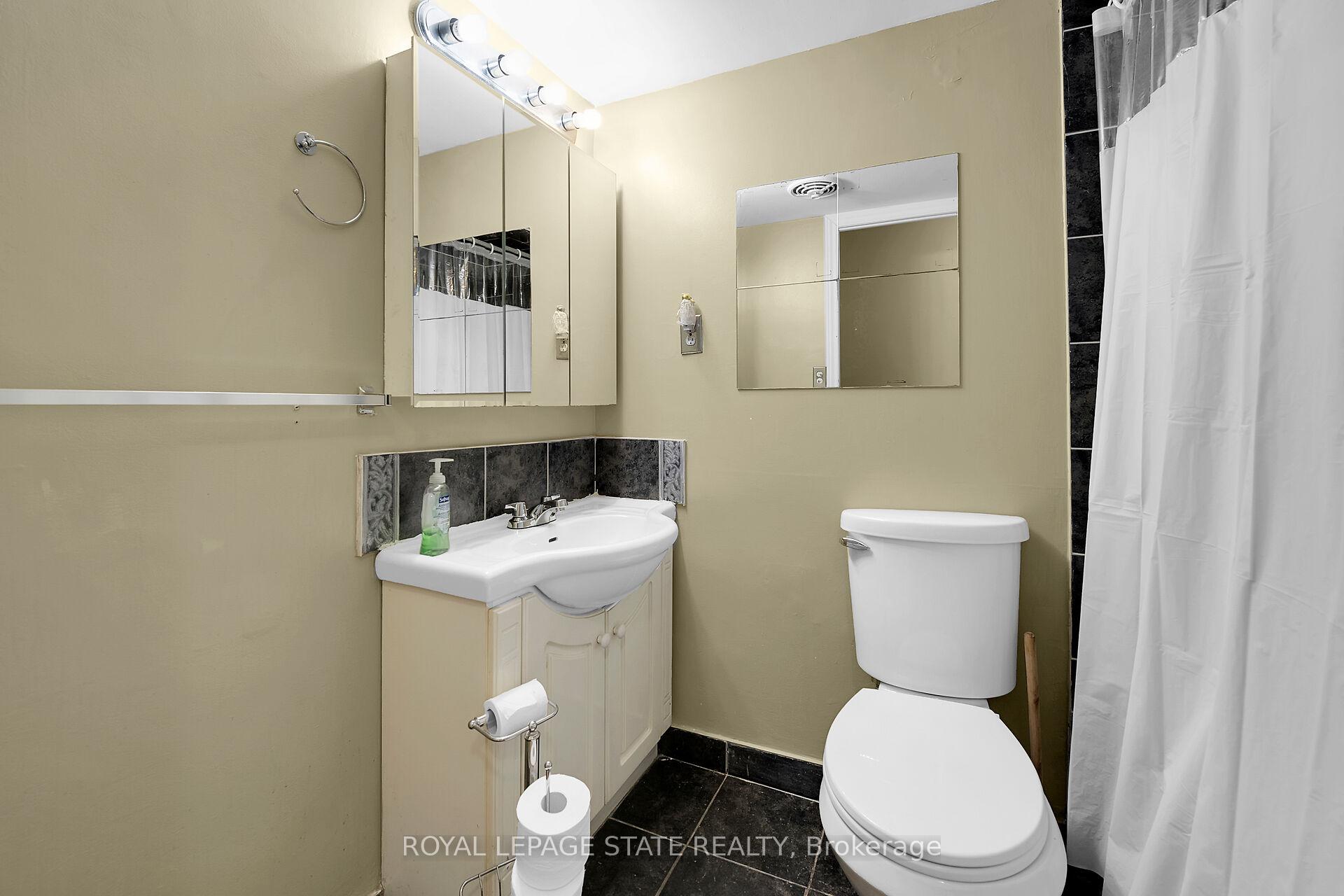 Photo 23 of Unit 203, 1966 Main Street W, Hamilton, Ainslie Wood — HOMEH