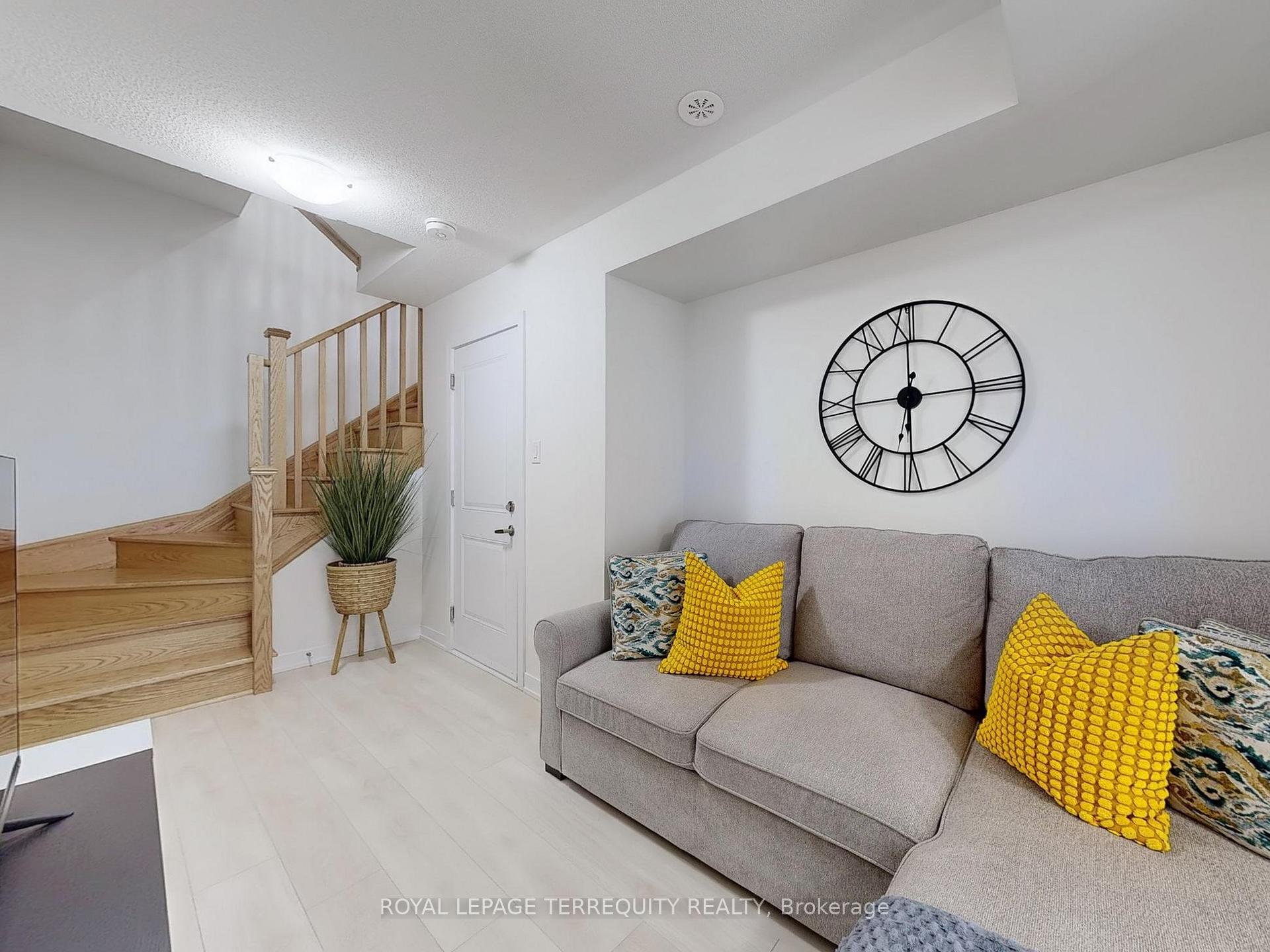 Photo 3 of Unit 106, 1865 Pickering Parkway, Pickering, Village East — HOMEH