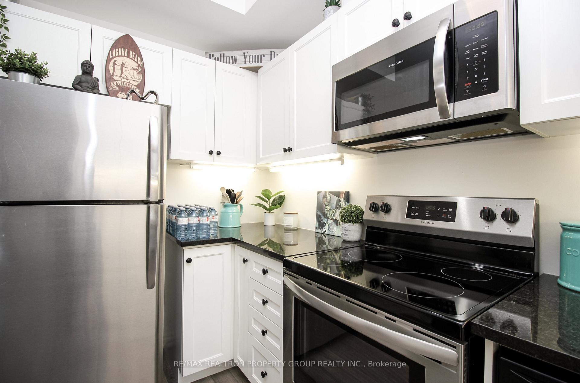 Photo 6 of Unit 10, 2590 William Jackson Drive, Pickering, Duffin Heights — HOMEH