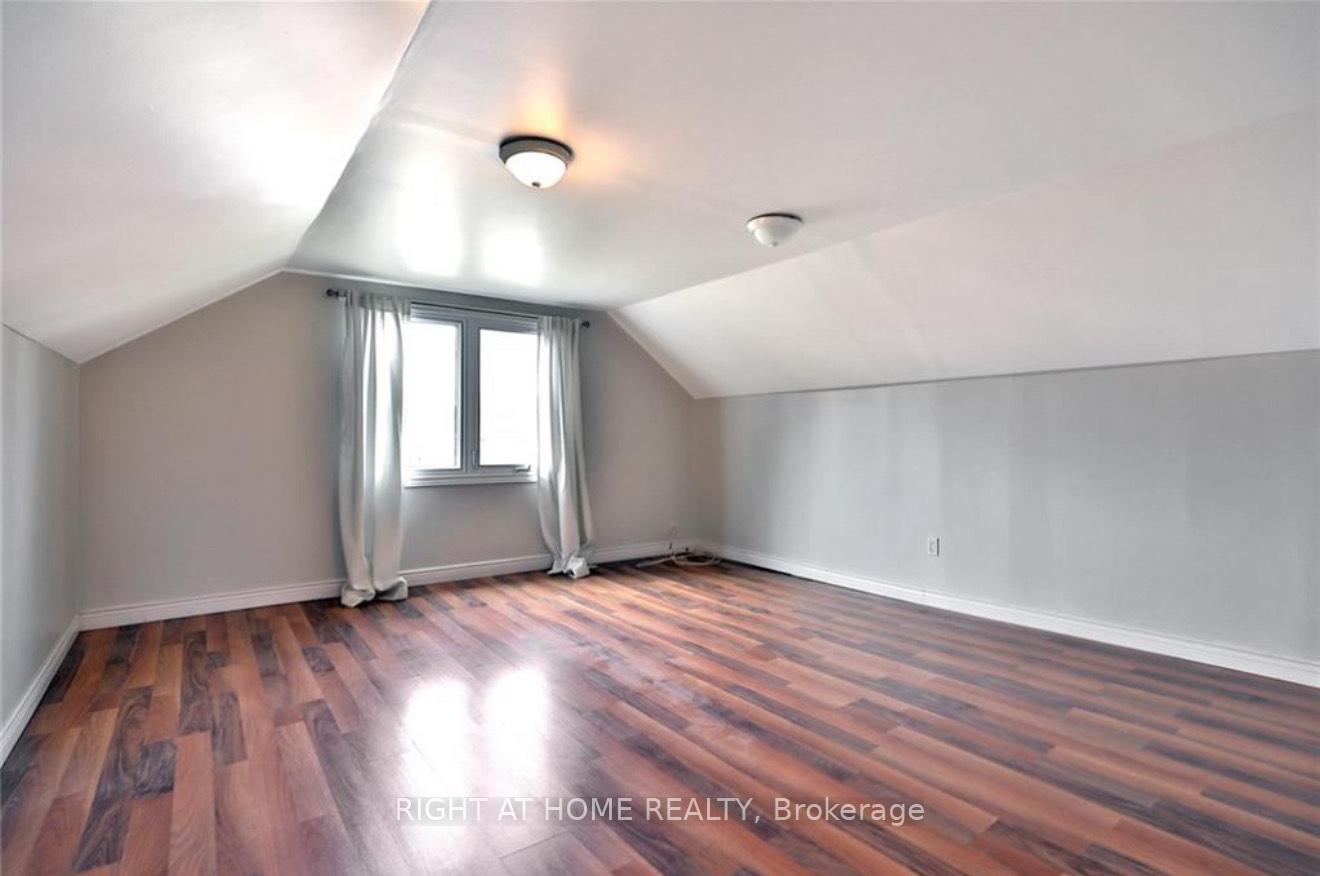 Photo 9 of 202 Millen Road, Hamilton, Stoney Creek — HOMEH