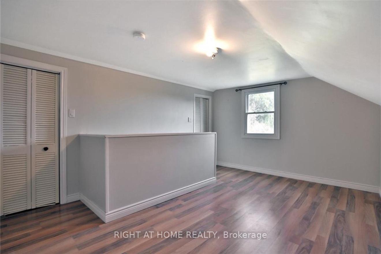 Photo 10 of 202 Millen Road, Hamilton, Stoney Creek — HOMEH