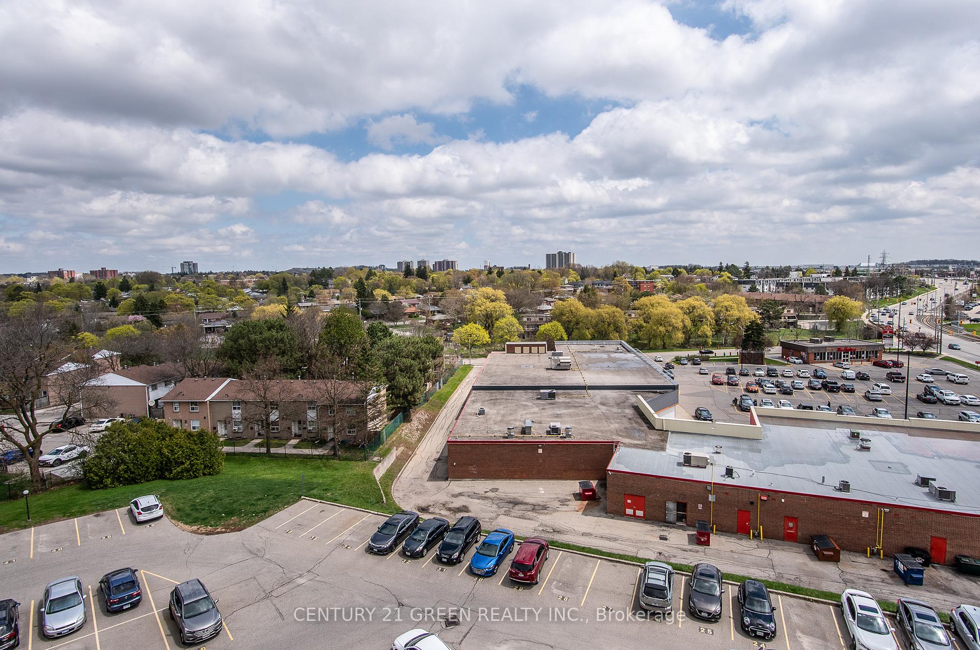 Photo 12 of Unit 702, 1100 Courtland Avenue E, Kitchener — HOMEH