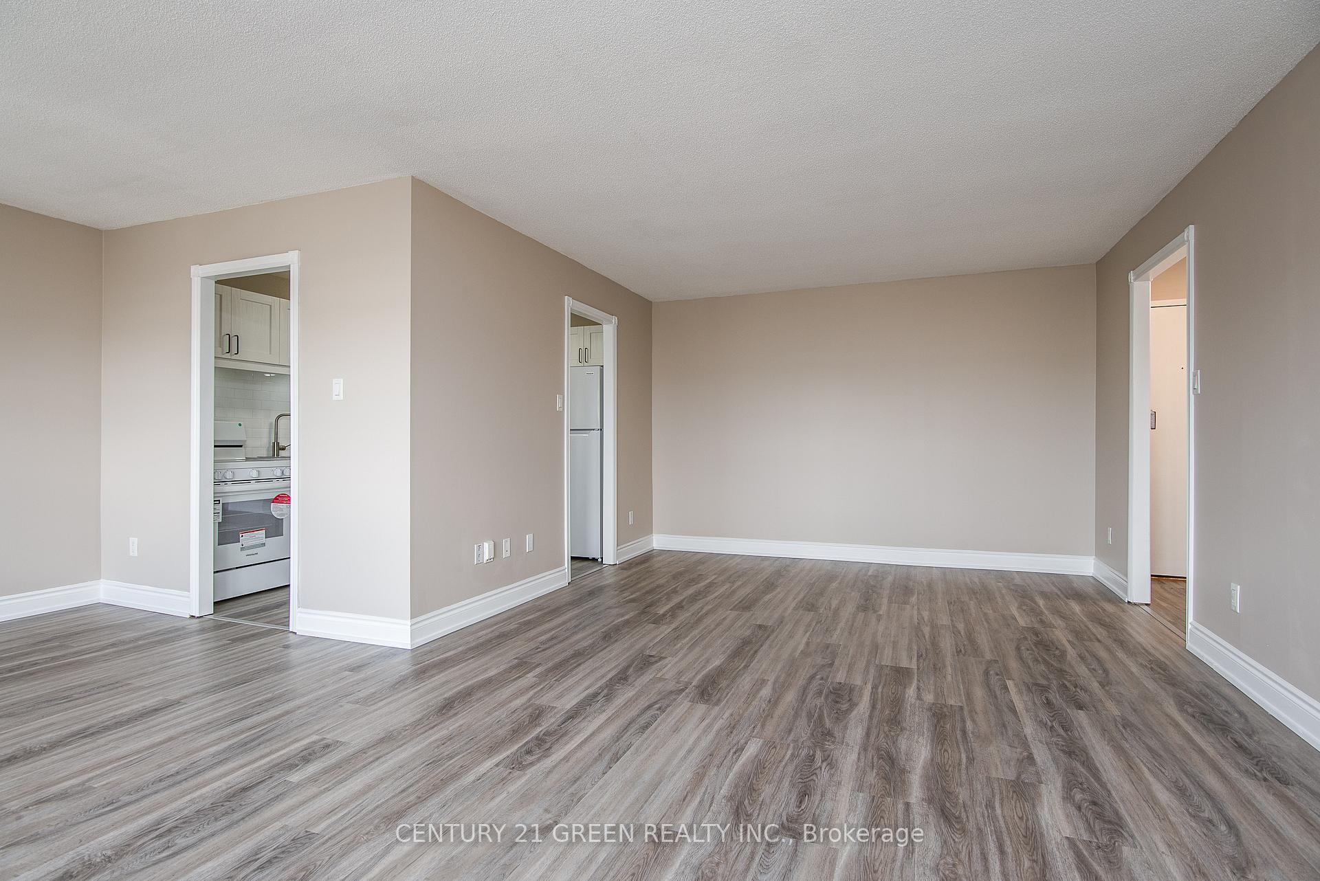 Photo 14 of Unit 702, 1100 Courtland Avenue E, Kitchener — HOMEH