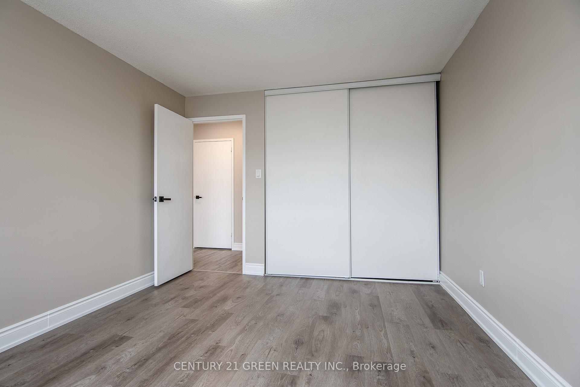 Photo 34 of Unit 702, 1100 Courtland Avenue E, Kitchener — HOMEH