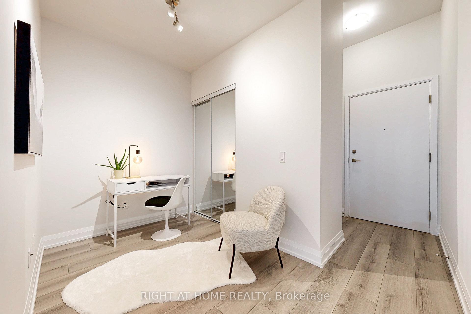 Photo 15 of Unit 907, 7895 Jane Street, Vaughan, Concord — HOMEH