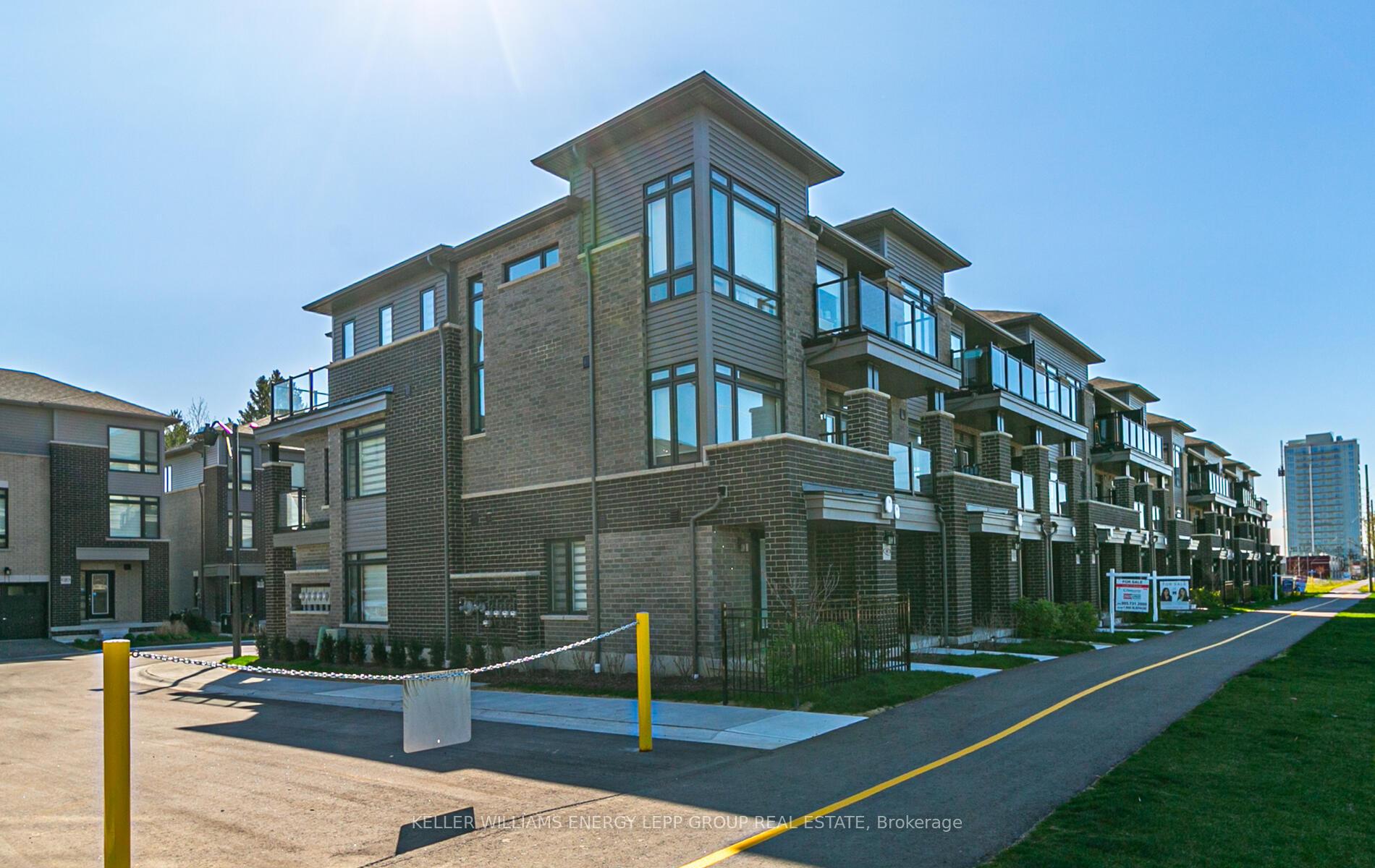 Photo 5 of 40 Emmas Way, Whitby, Taunton North — HOMEH